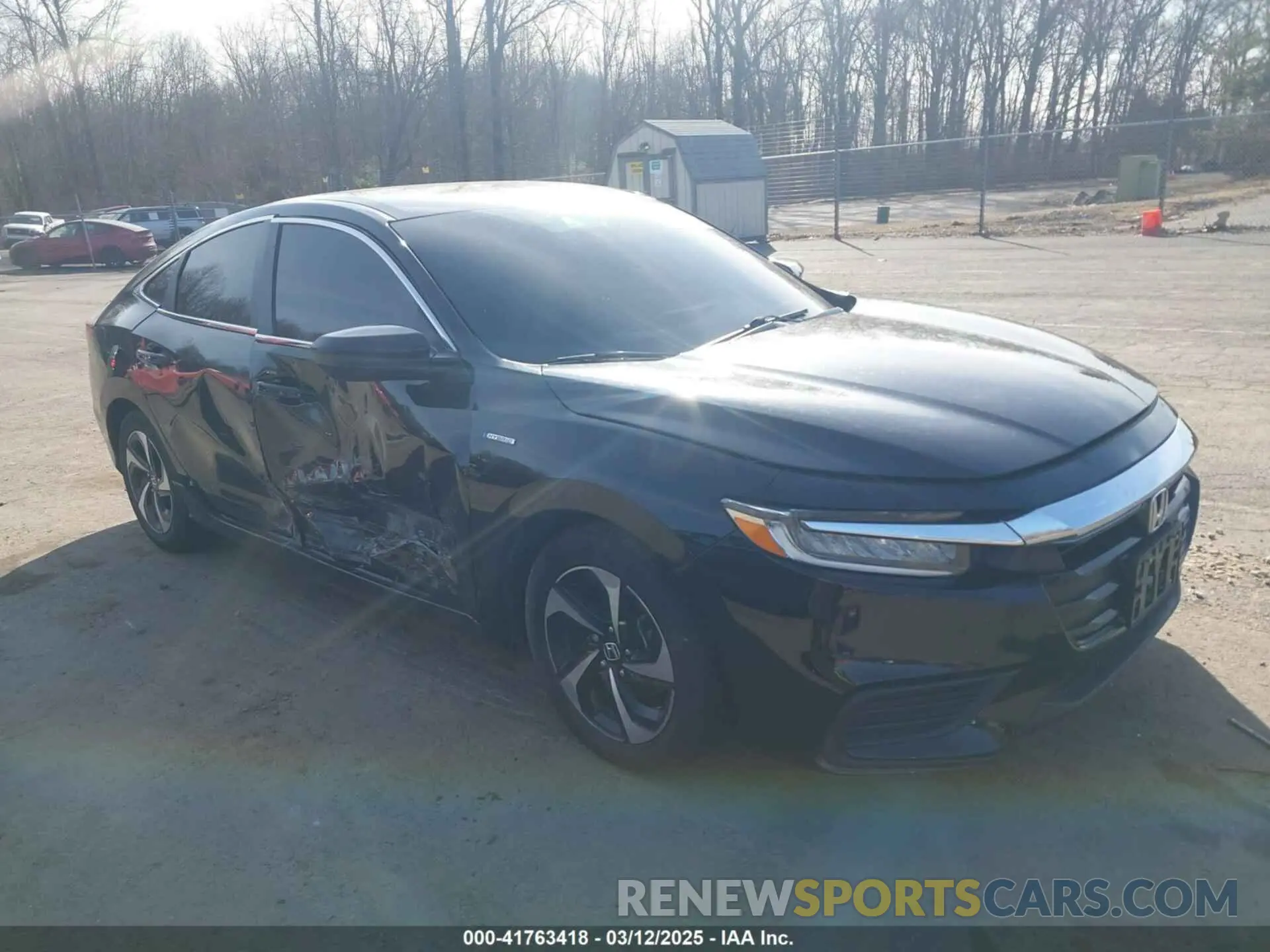 1 Photograph of a damaged car 19XZE4F51NE013969 HONDA INSIGHT 2022