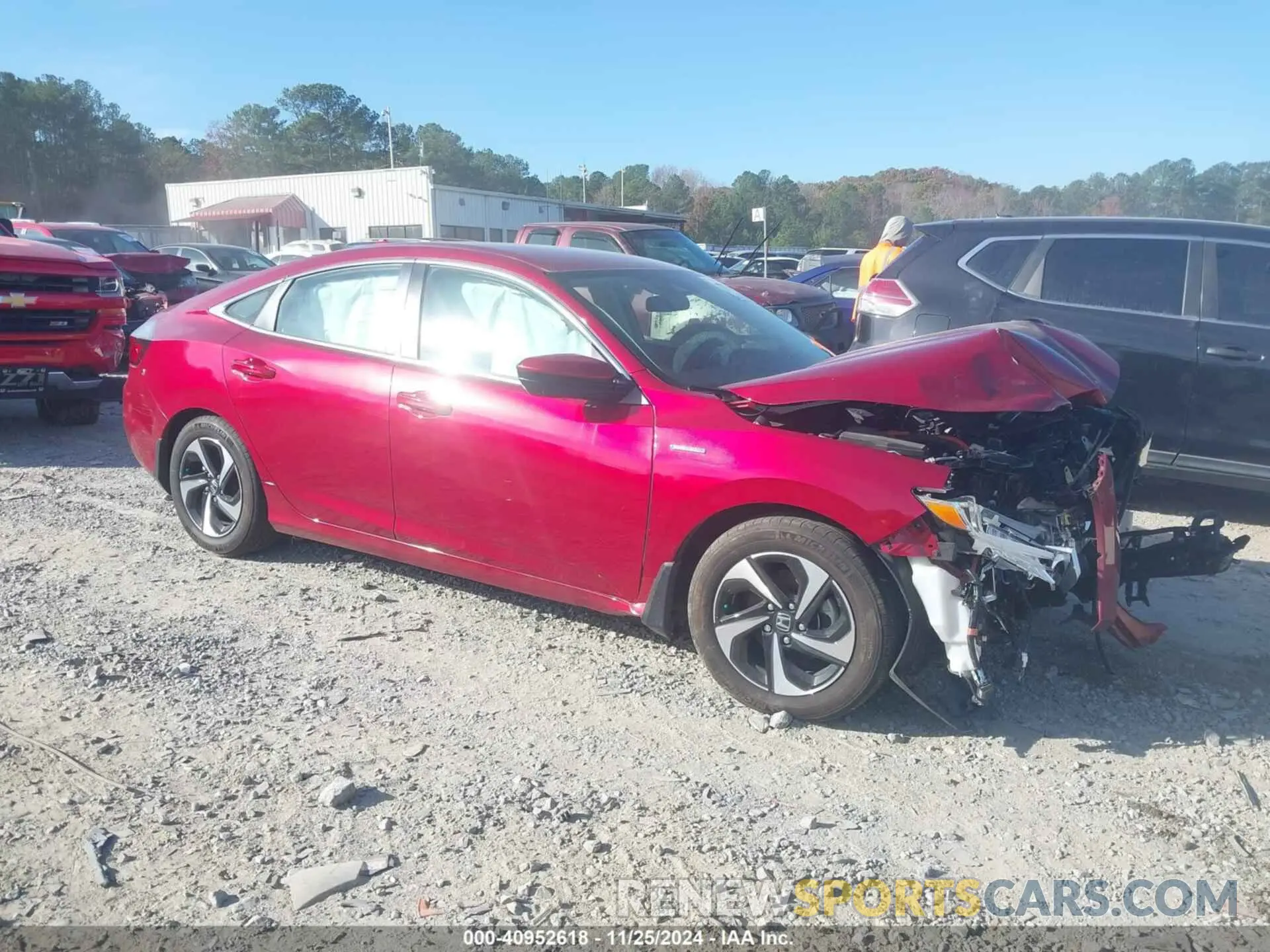 13 Photograph of a damaged car 19XZE4F51NE016080 HONDA INSIGHT 2022