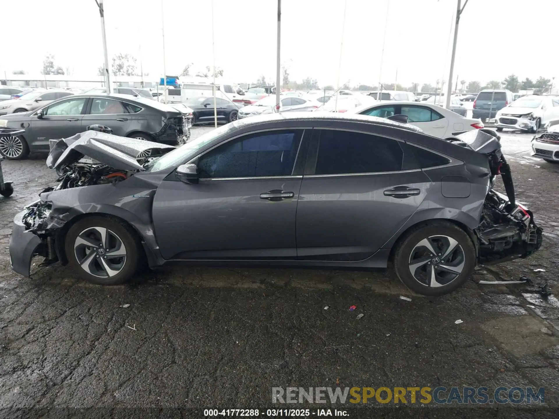 14 Фотография поврежденного автомобиля 19XZE4F52NE009235 HONDA INSIGHT 2022