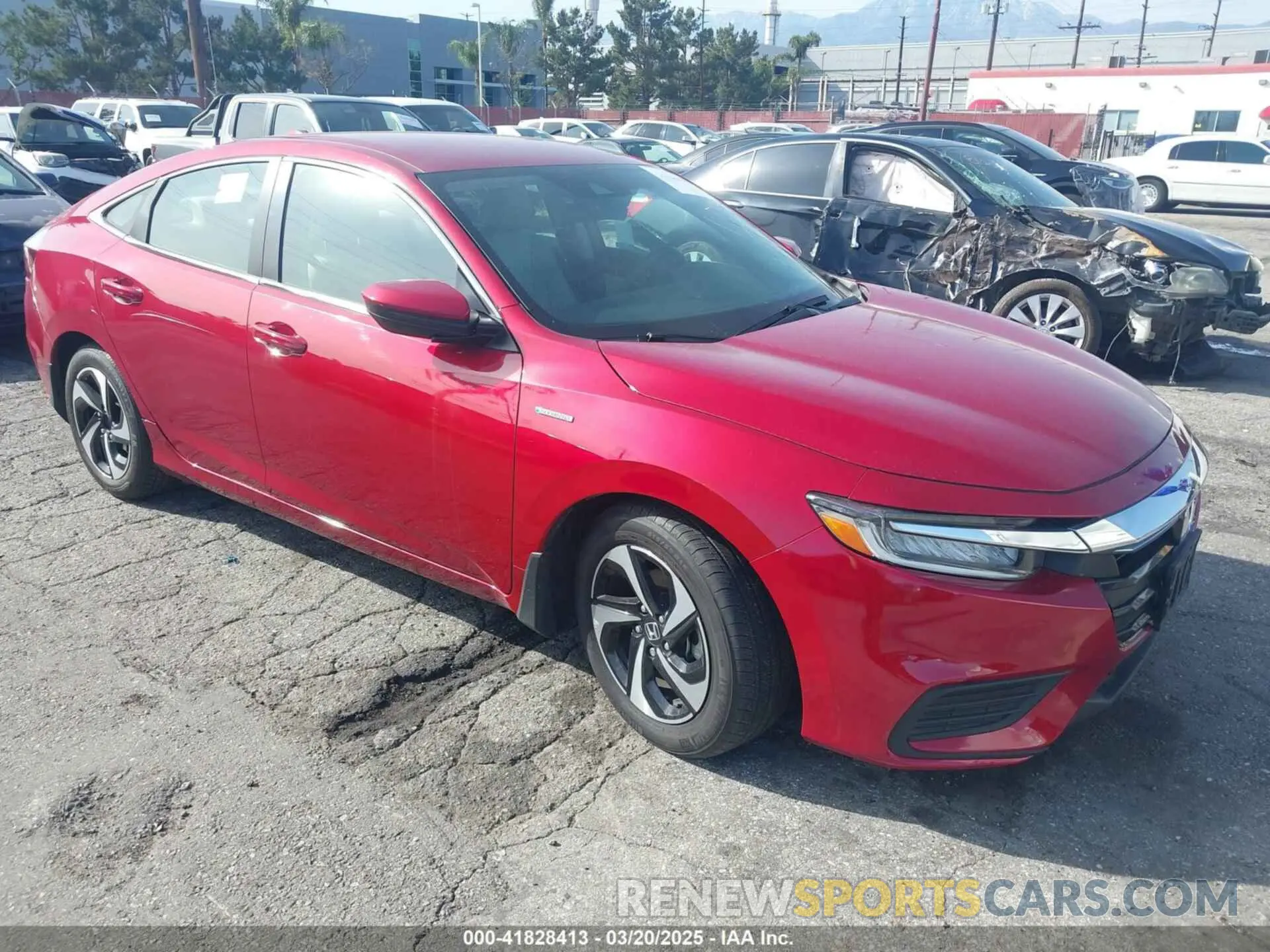 1 Photograph of a damaged car 19XZE4F58NE012057 HONDA INSIGHT 2022