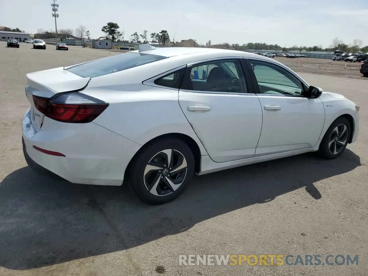 3 Photograph of a damaged car 19XZE4F58NE016724 HONDA INSIGHT 2022