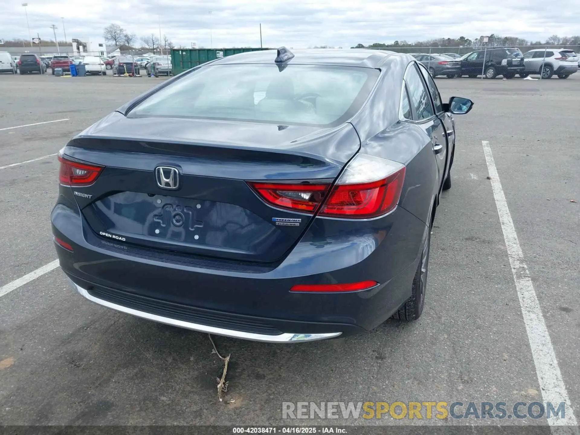 4 Фотография поврежденного автомобиля 19XZE4F90NE007552 HONDA INSIGHT 2022