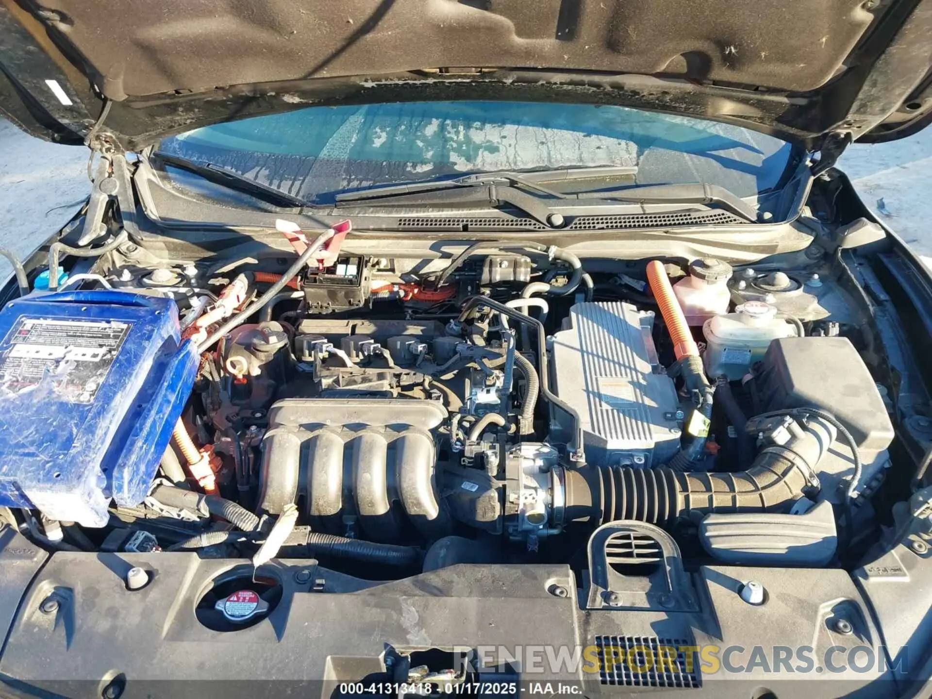 10 Photograph of a damaged car 19XZE4F90NE008894 HONDA INSIGHT 2022