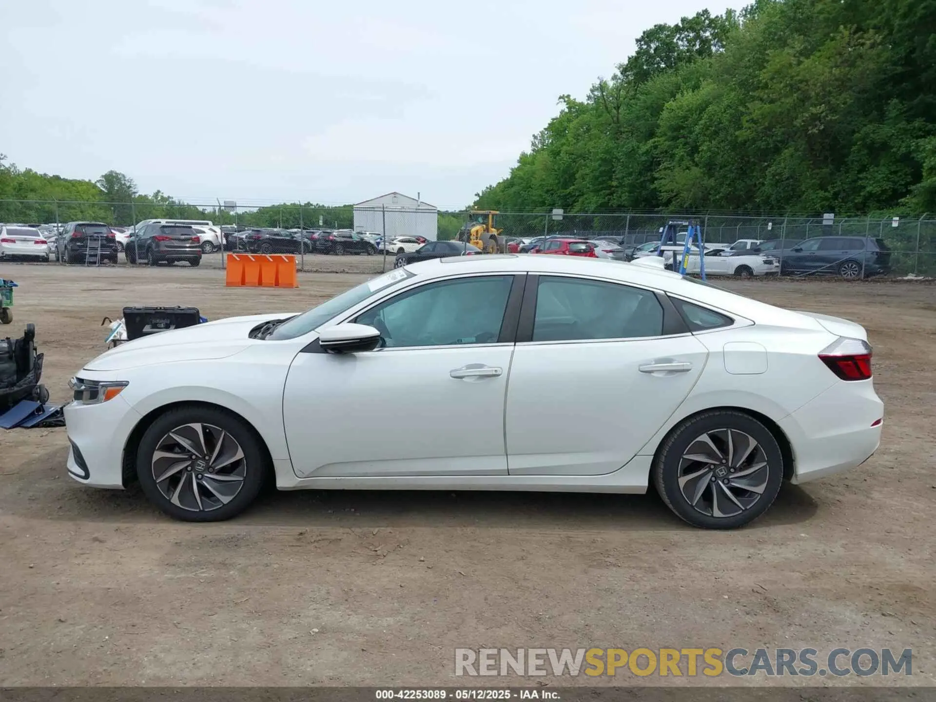 14 Photograph of a damaged car 19XZE4F95NE004694 HONDA INSIGHT 2022