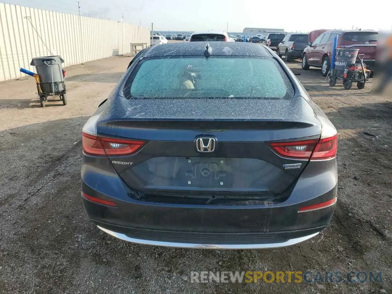 6 Photograph of a damaged car 19XZE4F98NE006116 HONDA INSIGHT 2022