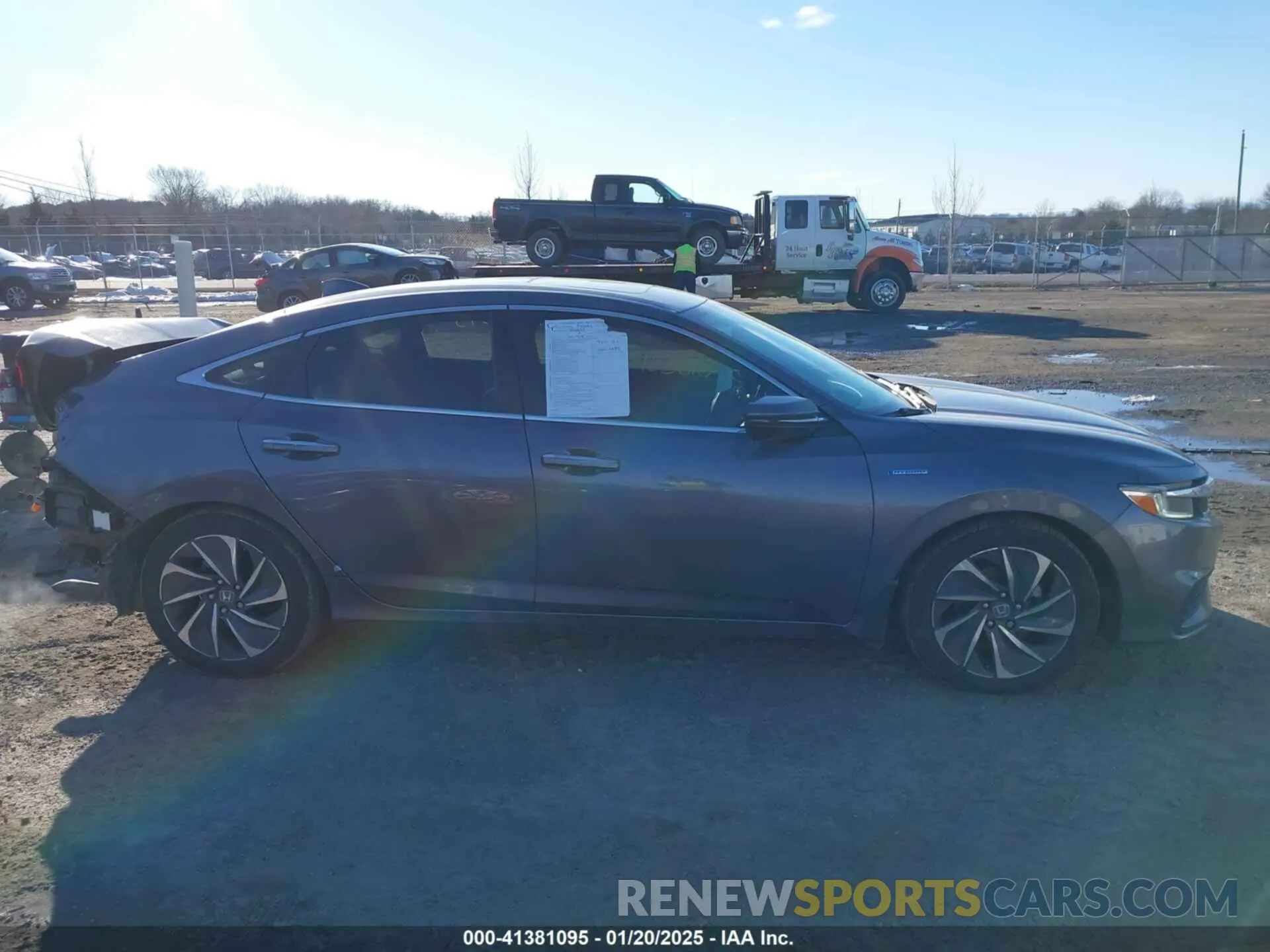 13 Фотография поврежденного автомобиля 19XZE4F99NE008697 HONDA INSIGHT 2022