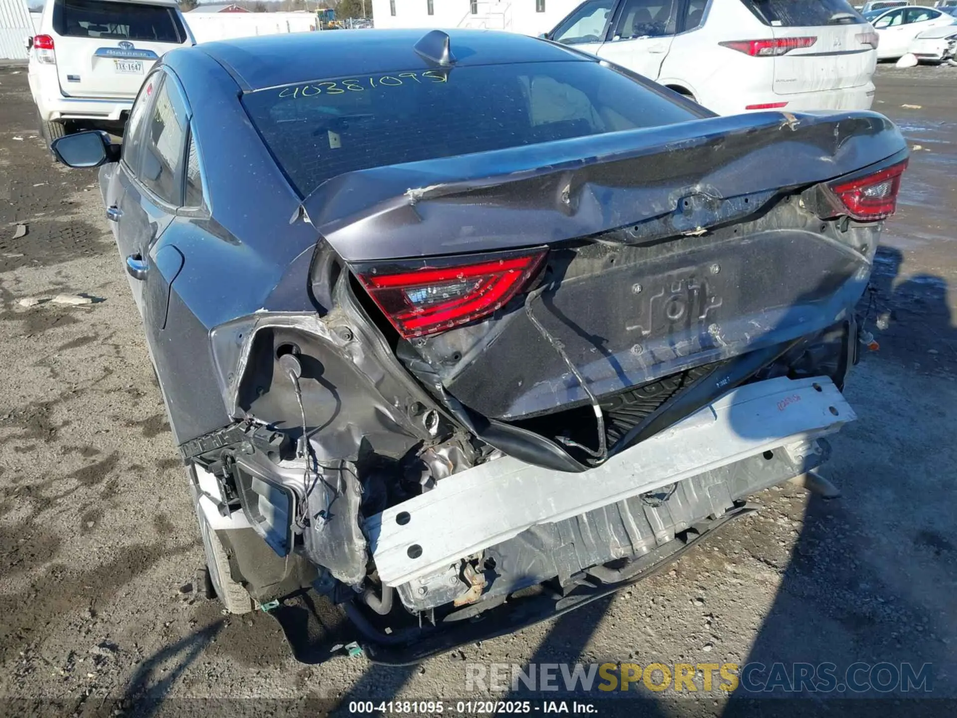 6 Фотография поврежденного автомобиля 19XZE4F99NE008697 HONDA INSIGHT 2022