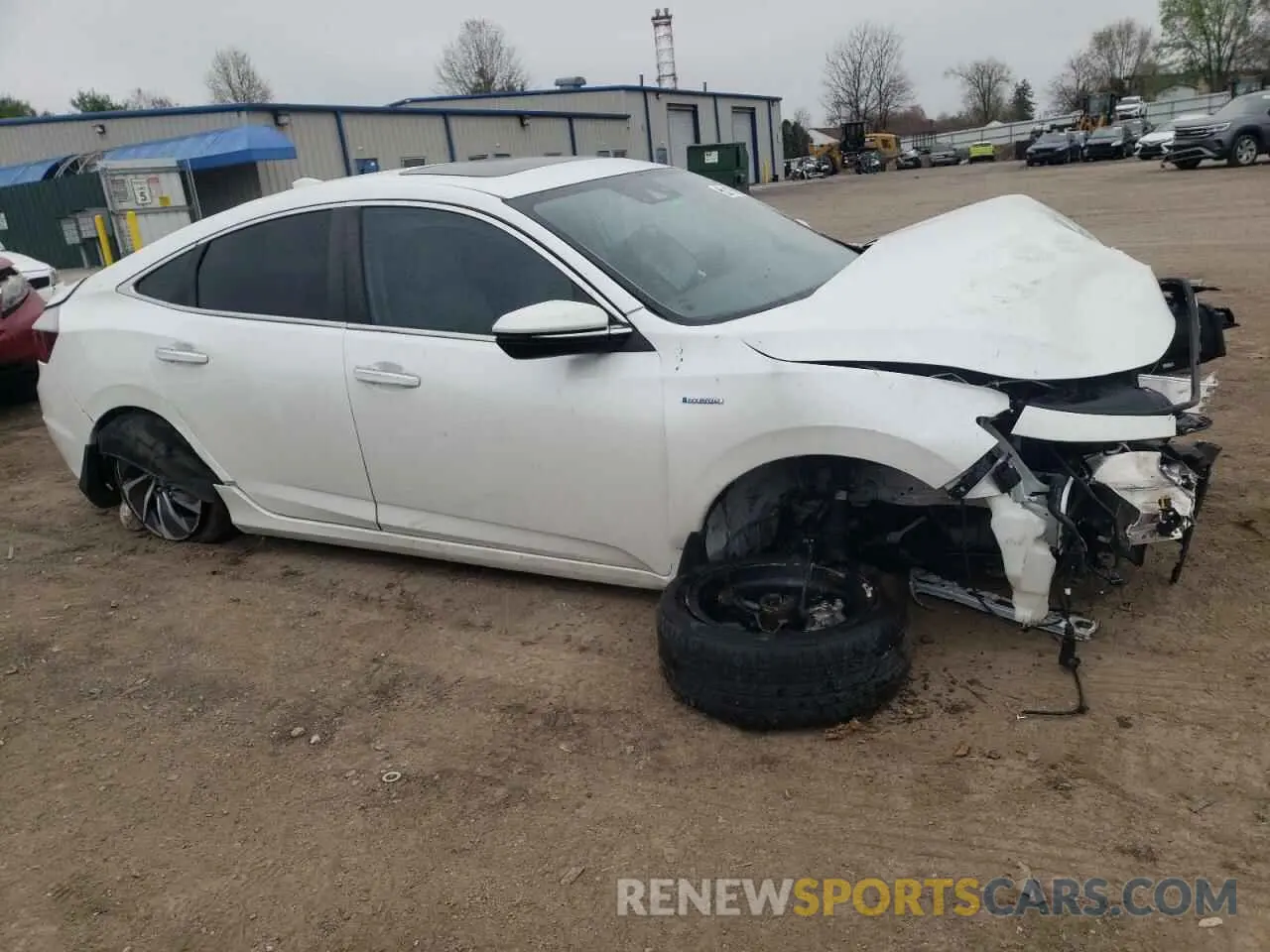 4 Фотография поврежденного автомобиля 19XZE4F99NE013494 HONDA INSIGHT 2022