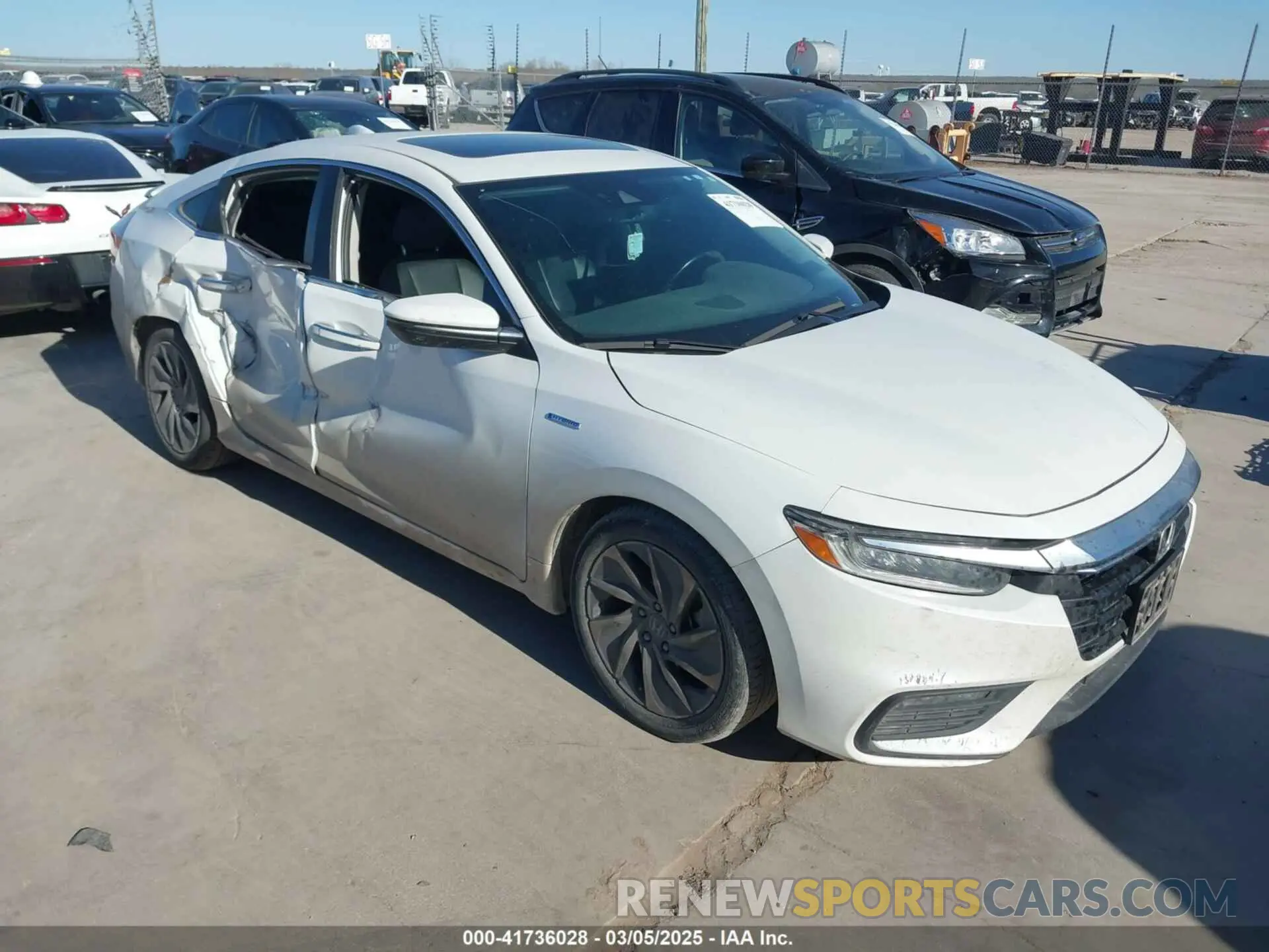 1 Photograph of a damaged car 19XZE4F9XNE001306 HONDA INSIGHT 2022