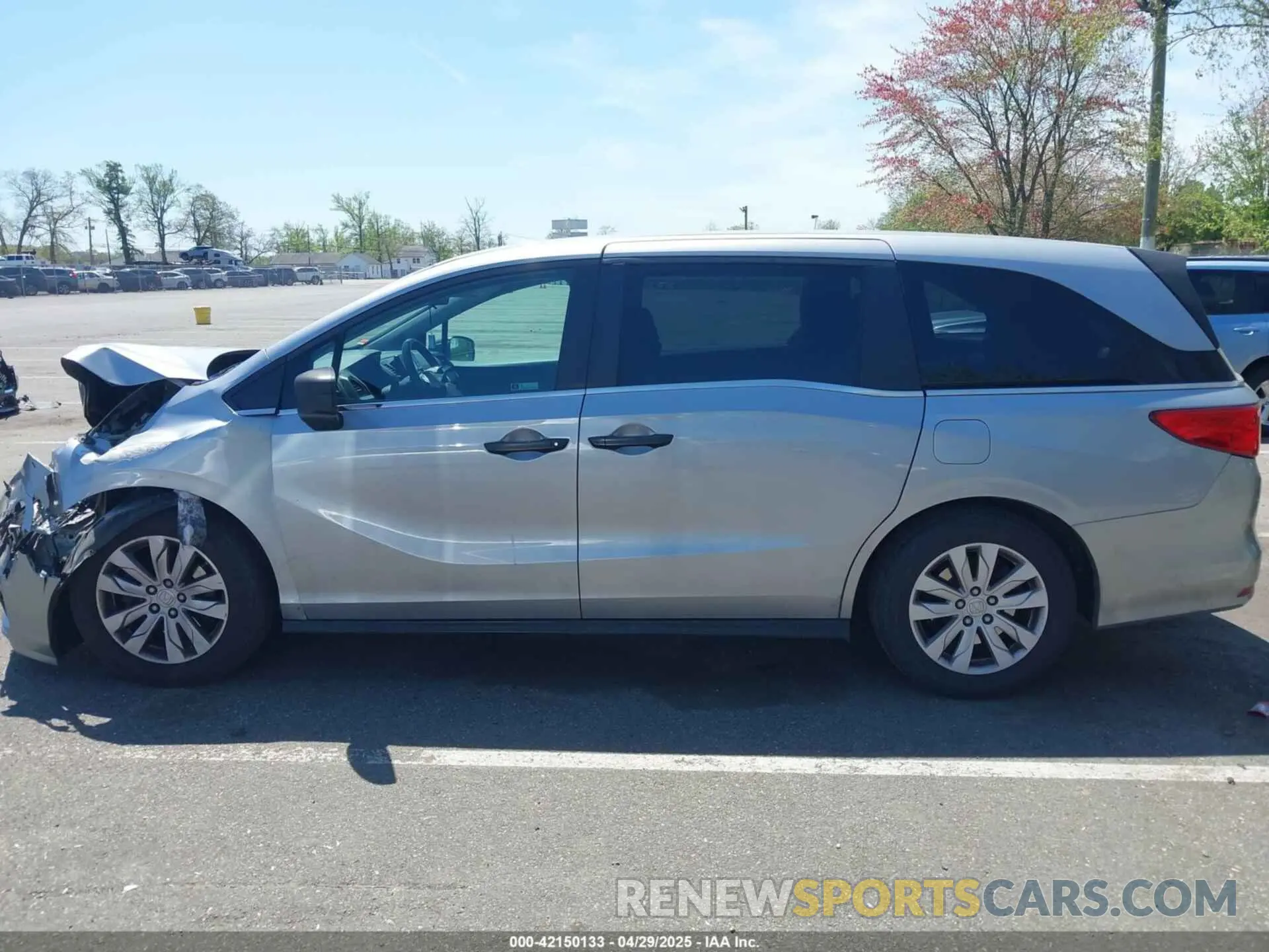 14 Photograph of a damaged car 5FNRL6H20KB074790 HONDA ODYSSEY 2019
