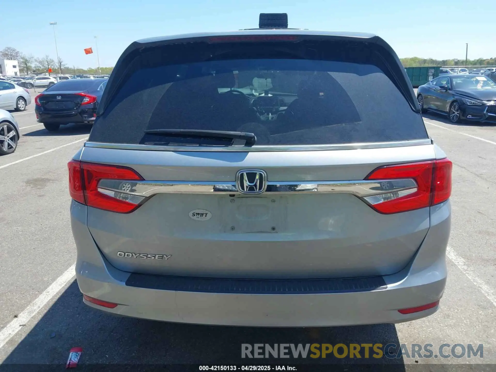 16 Photograph of a damaged car 5FNRL6H20KB074790 HONDA ODYSSEY 2019