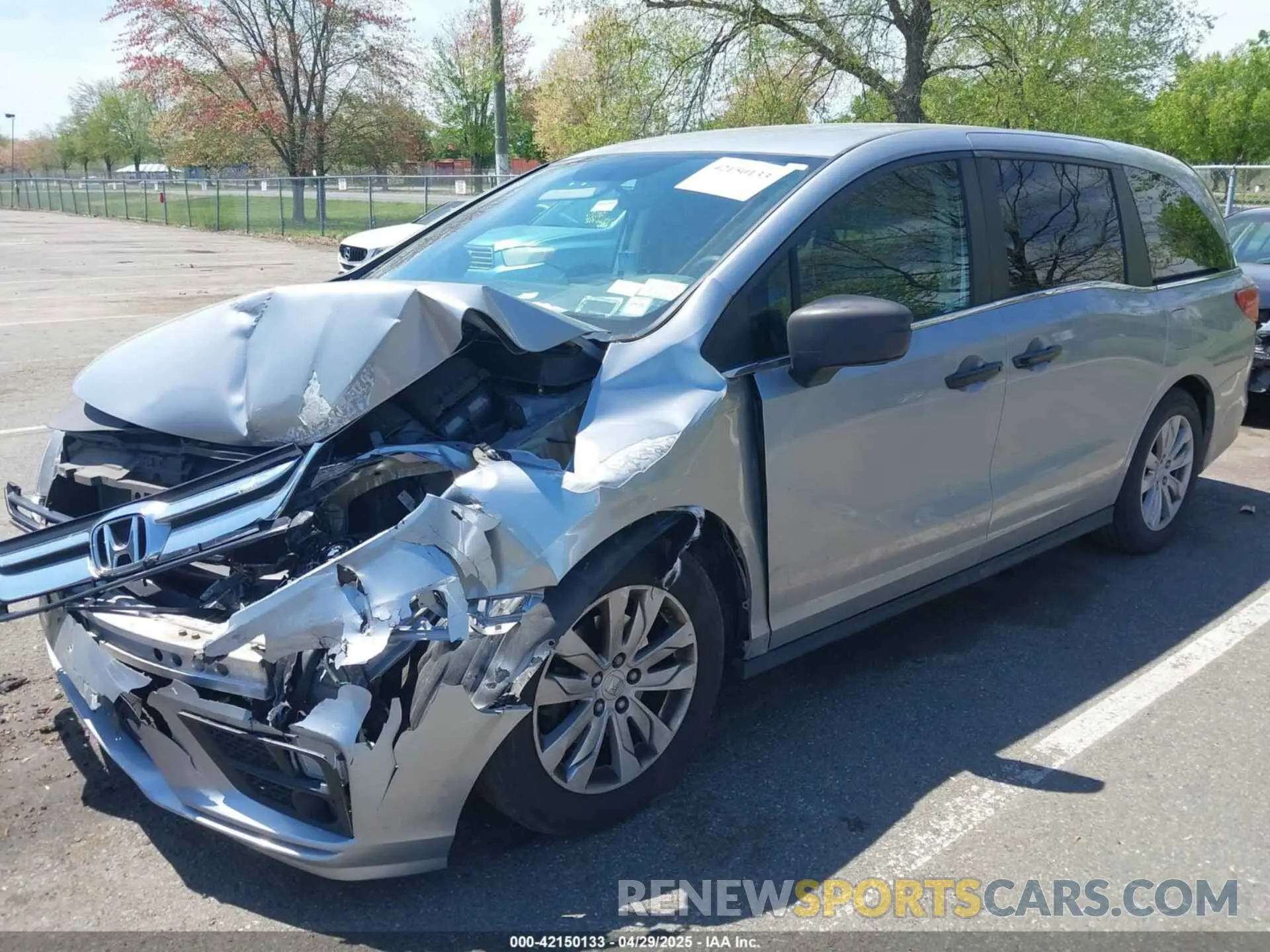 2 Photograph of a damaged car 5FNRL6H20KB074790 HONDA ODYSSEY 2019