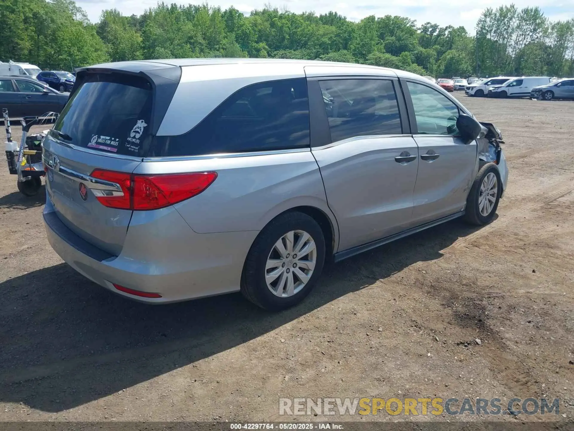 4 Фотография поврежденного автомобиля 5FNRL6H25KB022751 HONDA ODYSSEY 2019