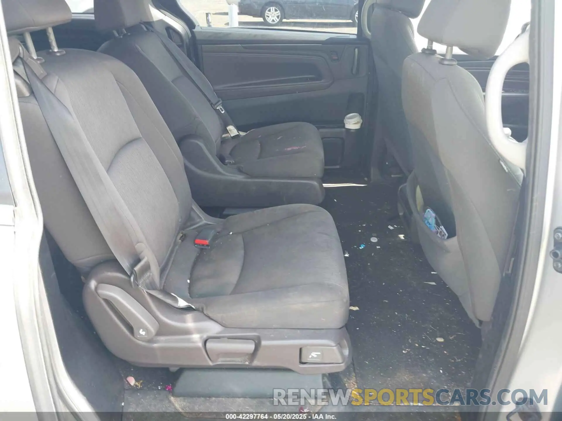 8 Фотография поврежденного автомобиля 5FNRL6H25KB022751 HONDA ODYSSEY 2019