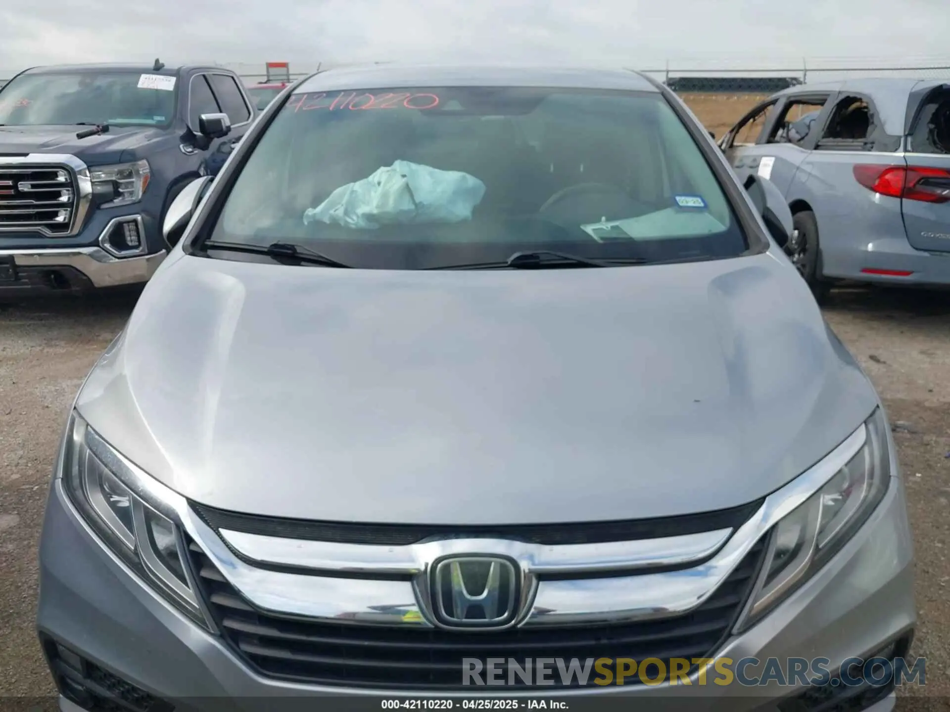 12 Фотография поврежденного автомобиля 5FNRL6H50KB001882 HONDA ODYSSEY 2019
