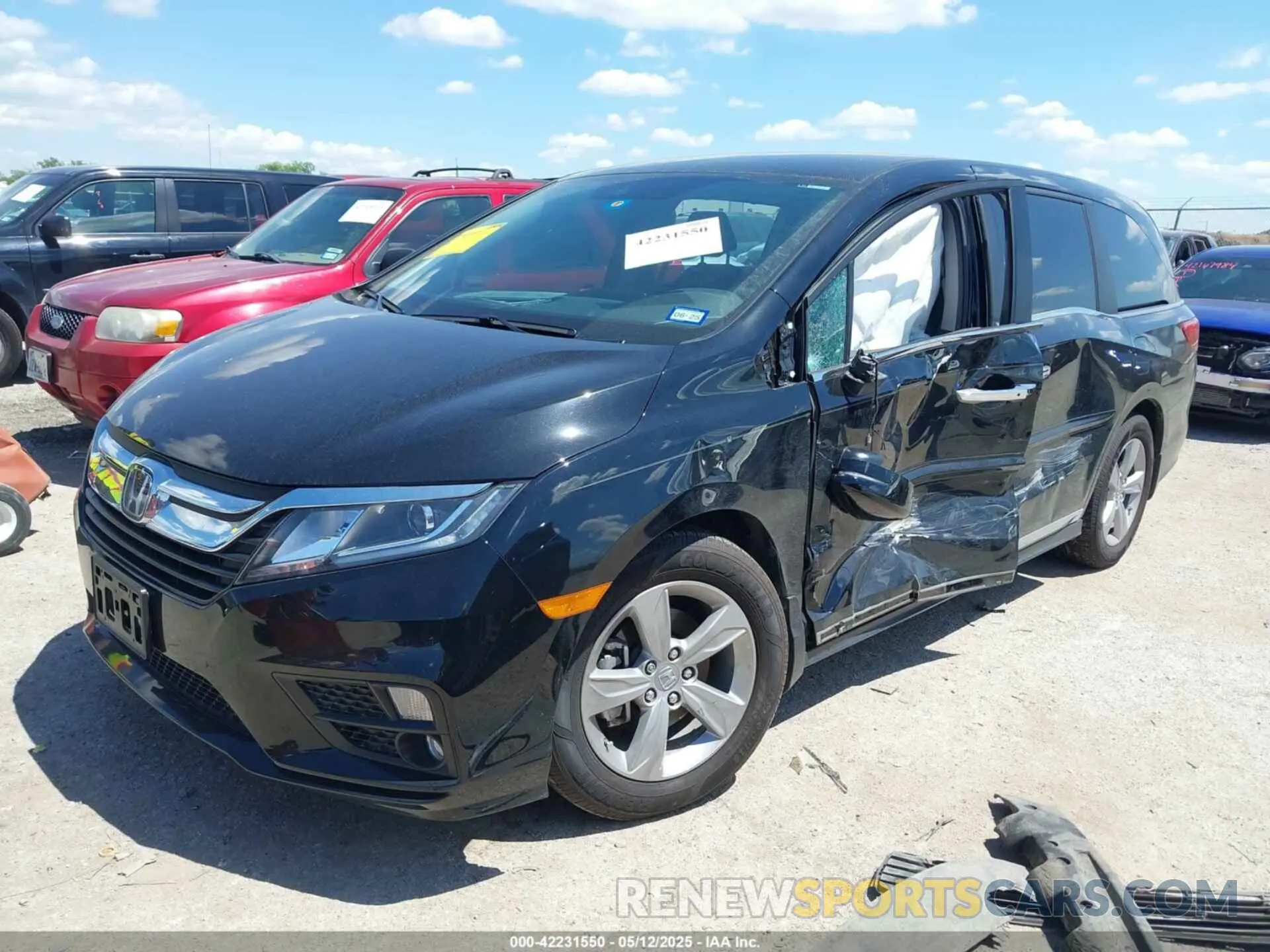 2 Photograph of a damaged car 5FNRL6H50KB092829 HONDA ODYSSEY 2019