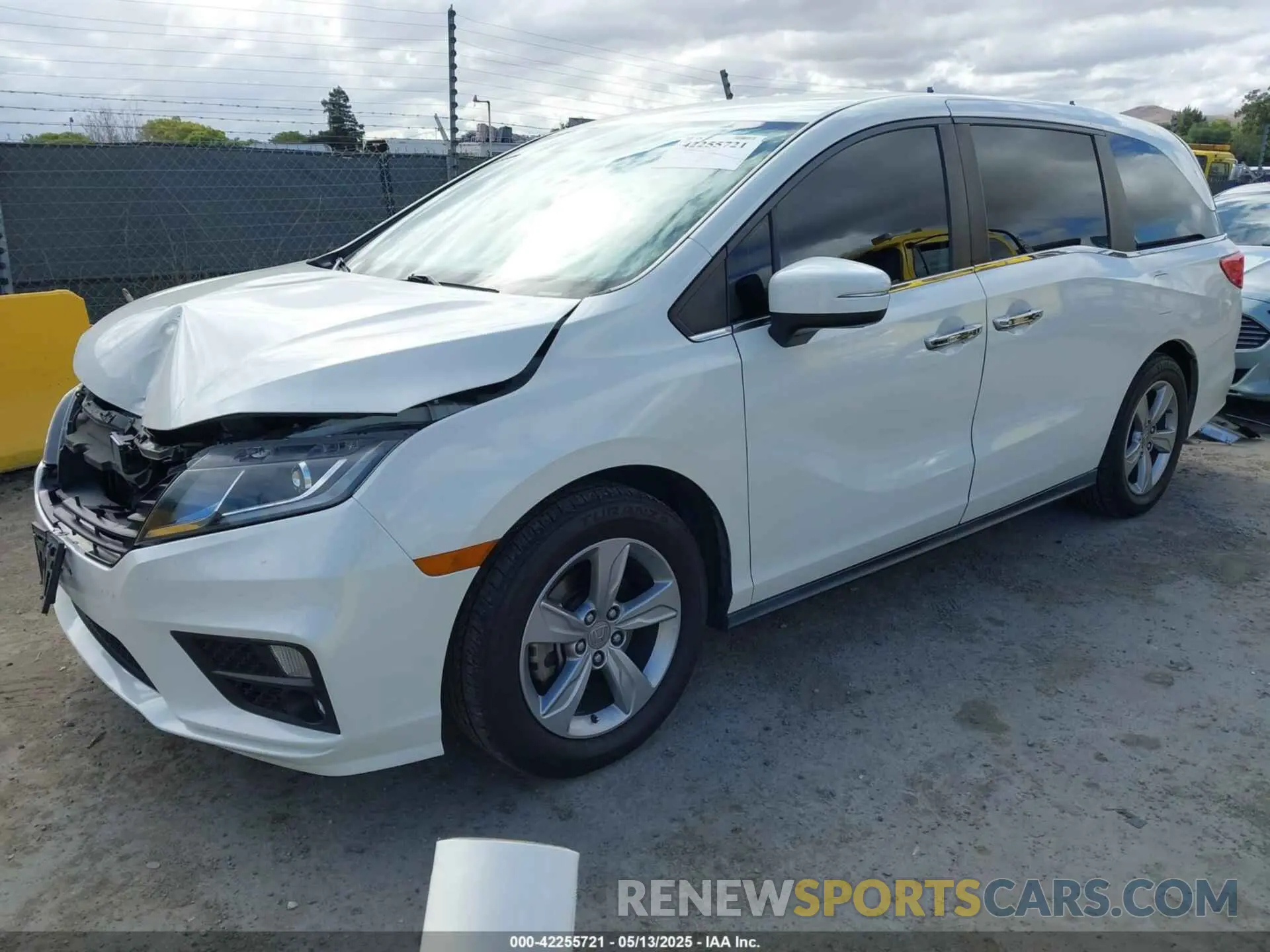 2 Photograph of a damaged car 5FNRL6H53KB049263 HONDA ODYSSEY 2019