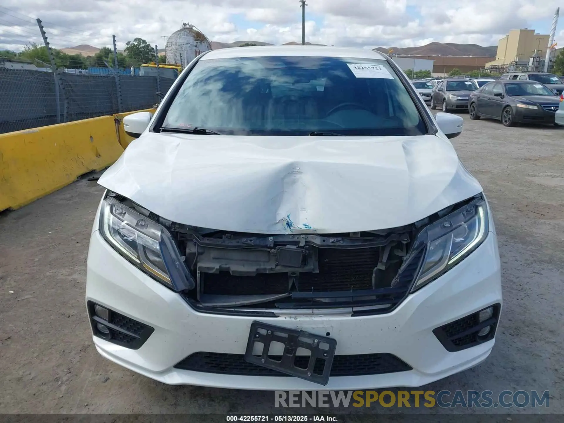 6 Photograph of a damaged car 5FNRL6H53KB049263 HONDA ODYSSEY 2019