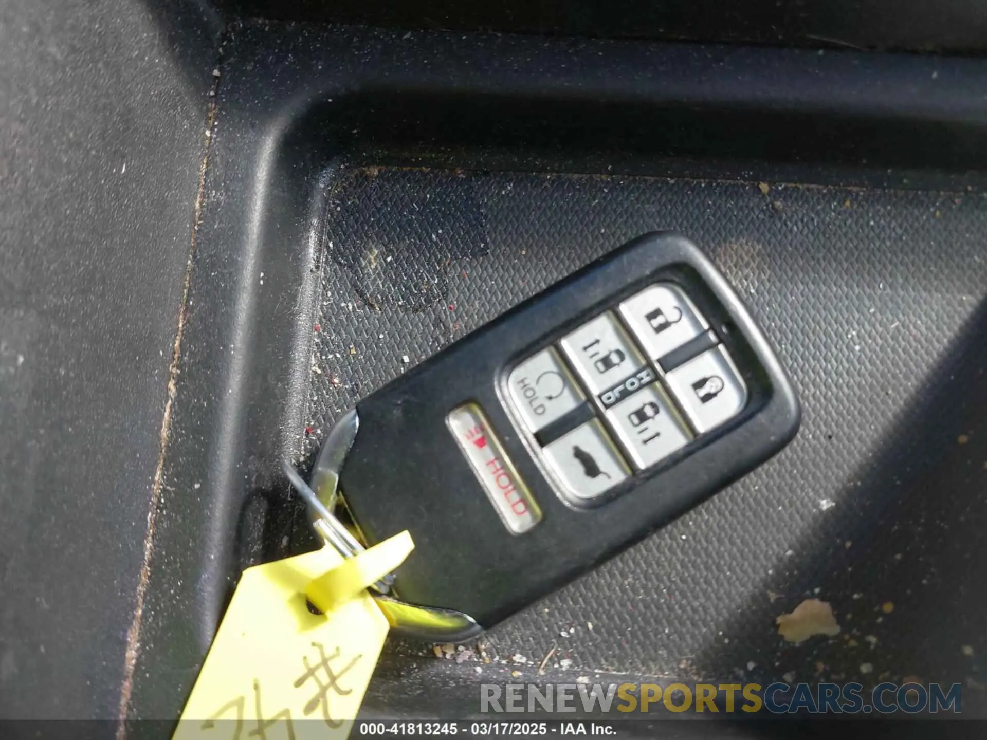 11 Photograph of a damaged car 5FNRL6H57KB023443 HONDA ODYSSEY 2019