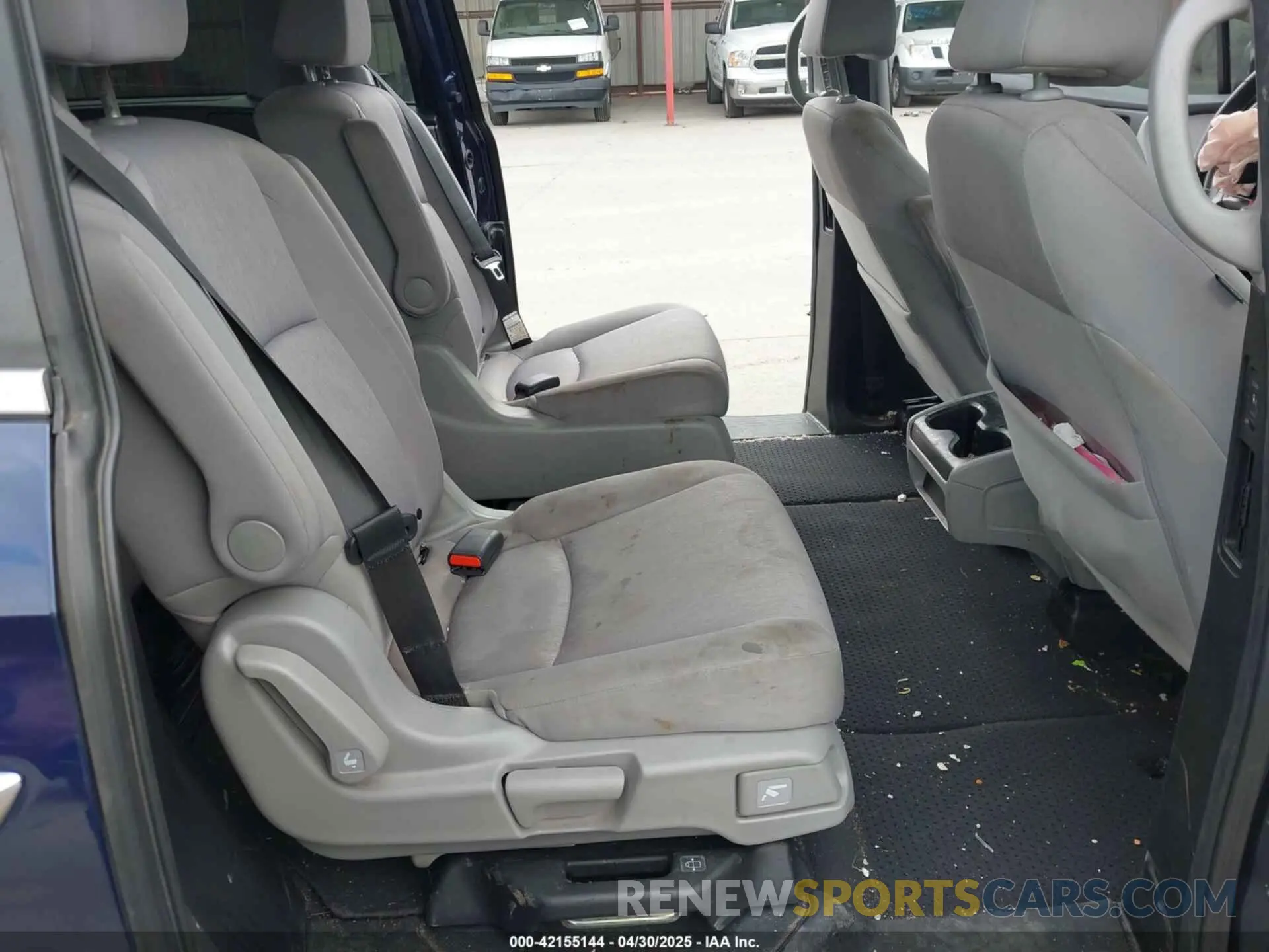 8 Фотография поврежденного автомобиля 5FNRL6H59KB135936 HONDA ODYSSEY 2019