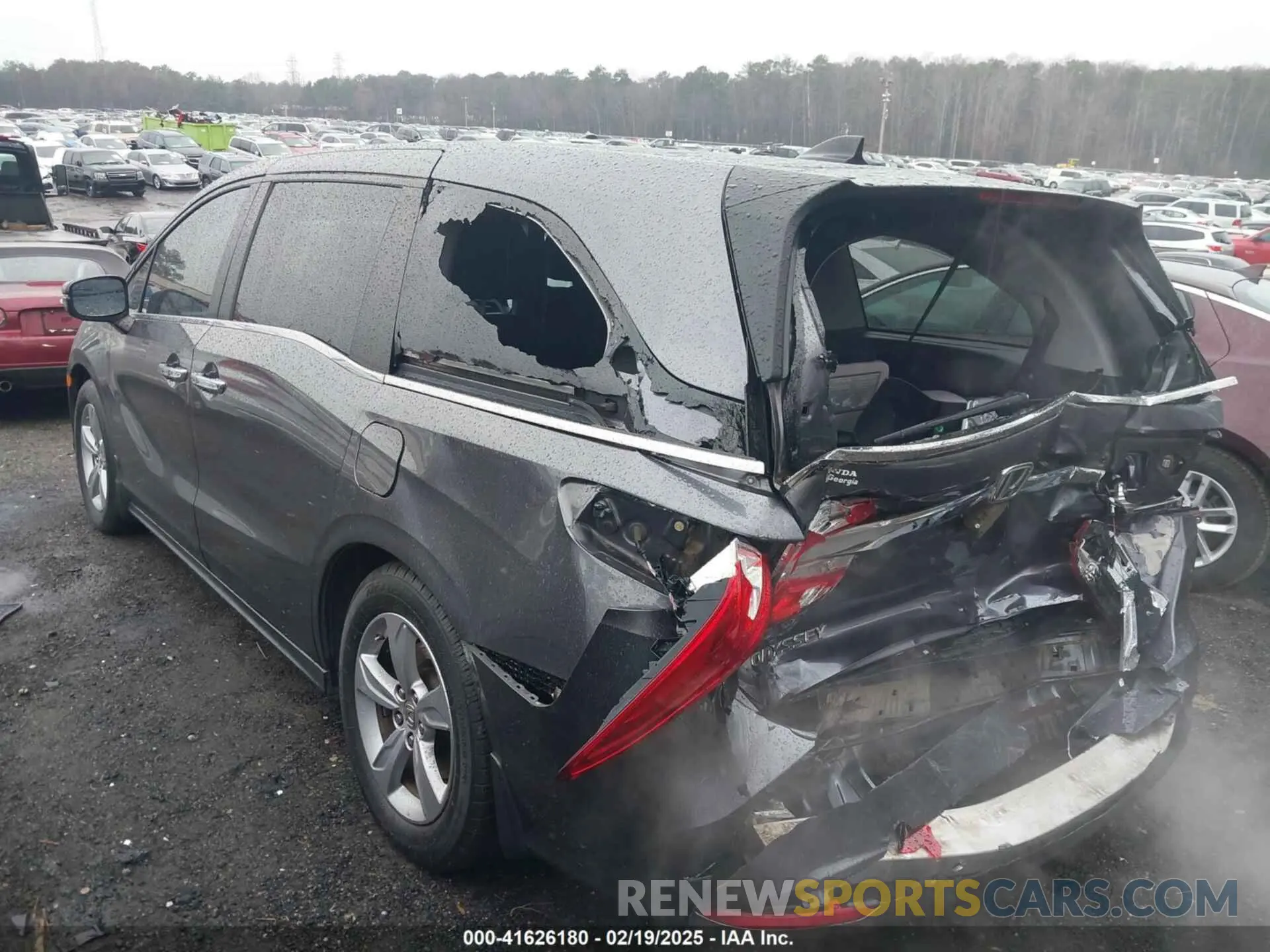 3 Photograph of a damaged car 5FNRL6H5XKB037336 HONDA ODYSSEY 2019