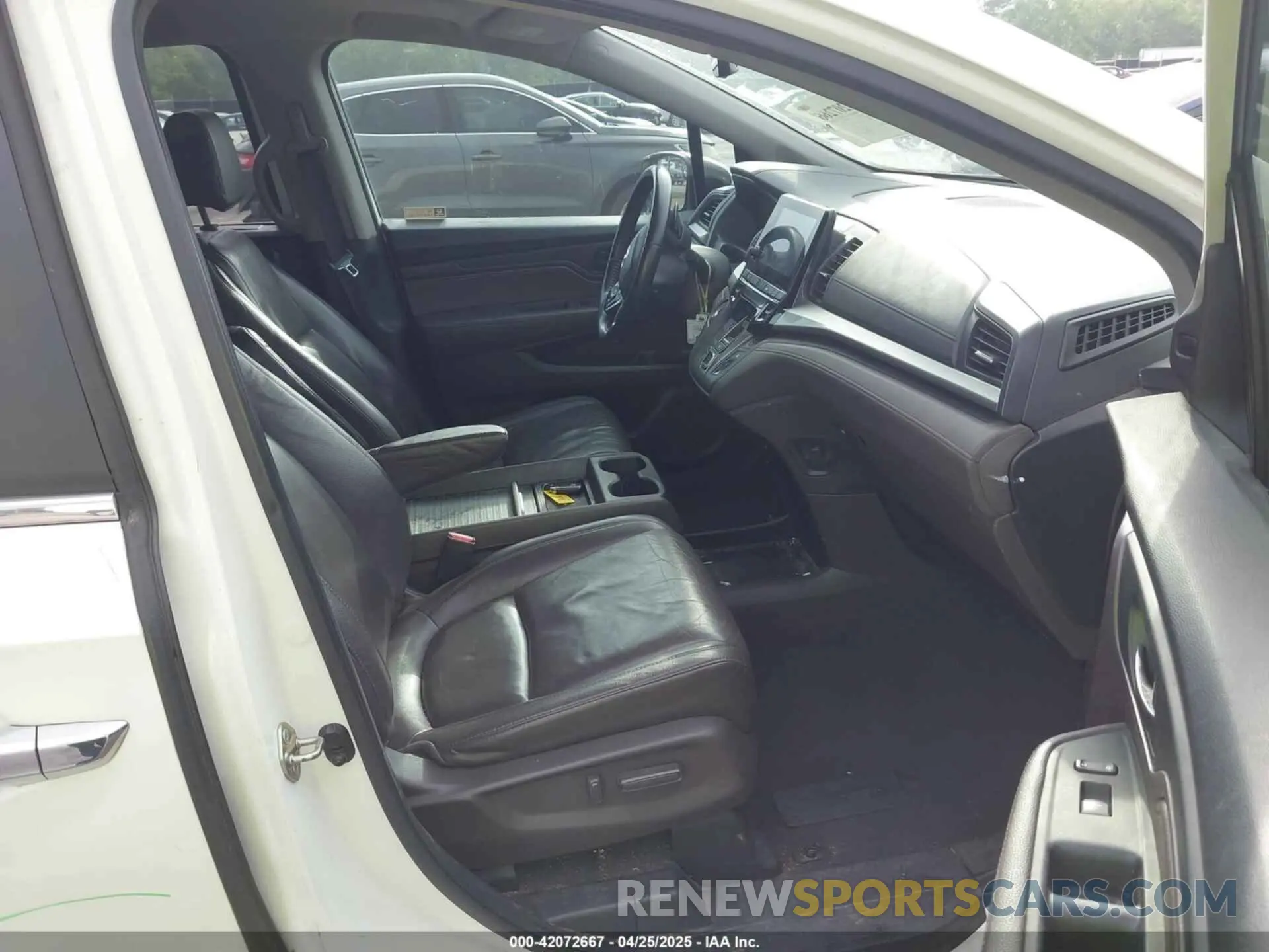 5 Фотография поврежденного автомобиля 5FNRL6H70KB083596 HONDA ODYSSEY 2019