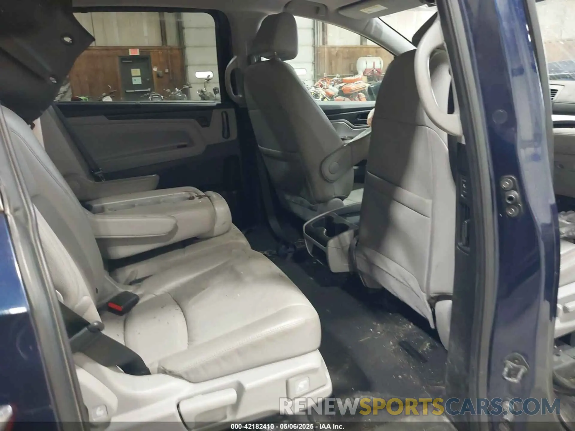 8 Фотография поврежденного автомобиля 5FNRL6H71KB133485 HONDA ODYSSEY 2019