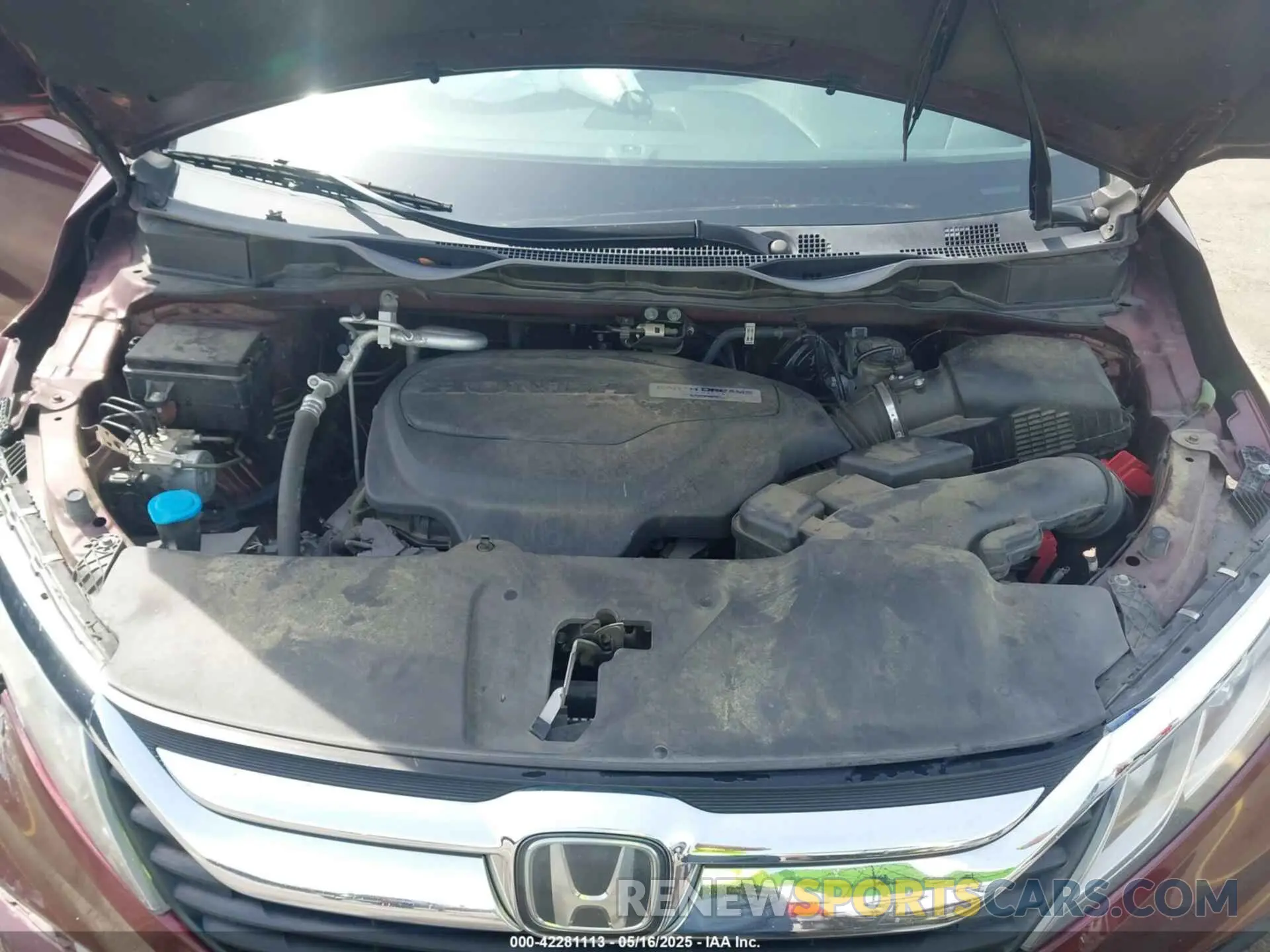 10 Photograph of a damaged car 5FNRL6H73KB050592 HONDA ODYSSEY 2019