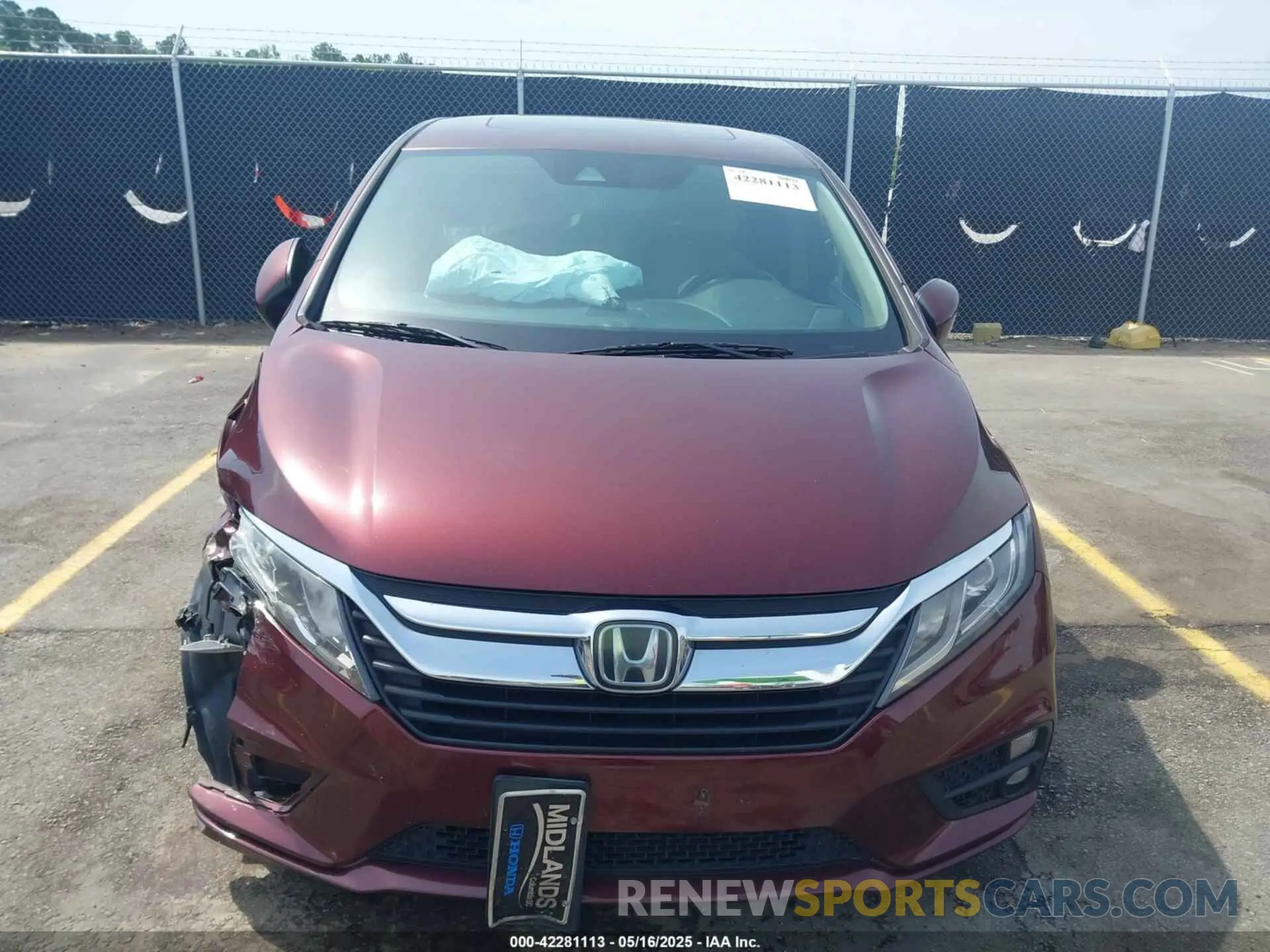 11 Photograph of a damaged car 5FNRL6H73KB050592 HONDA ODYSSEY 2019