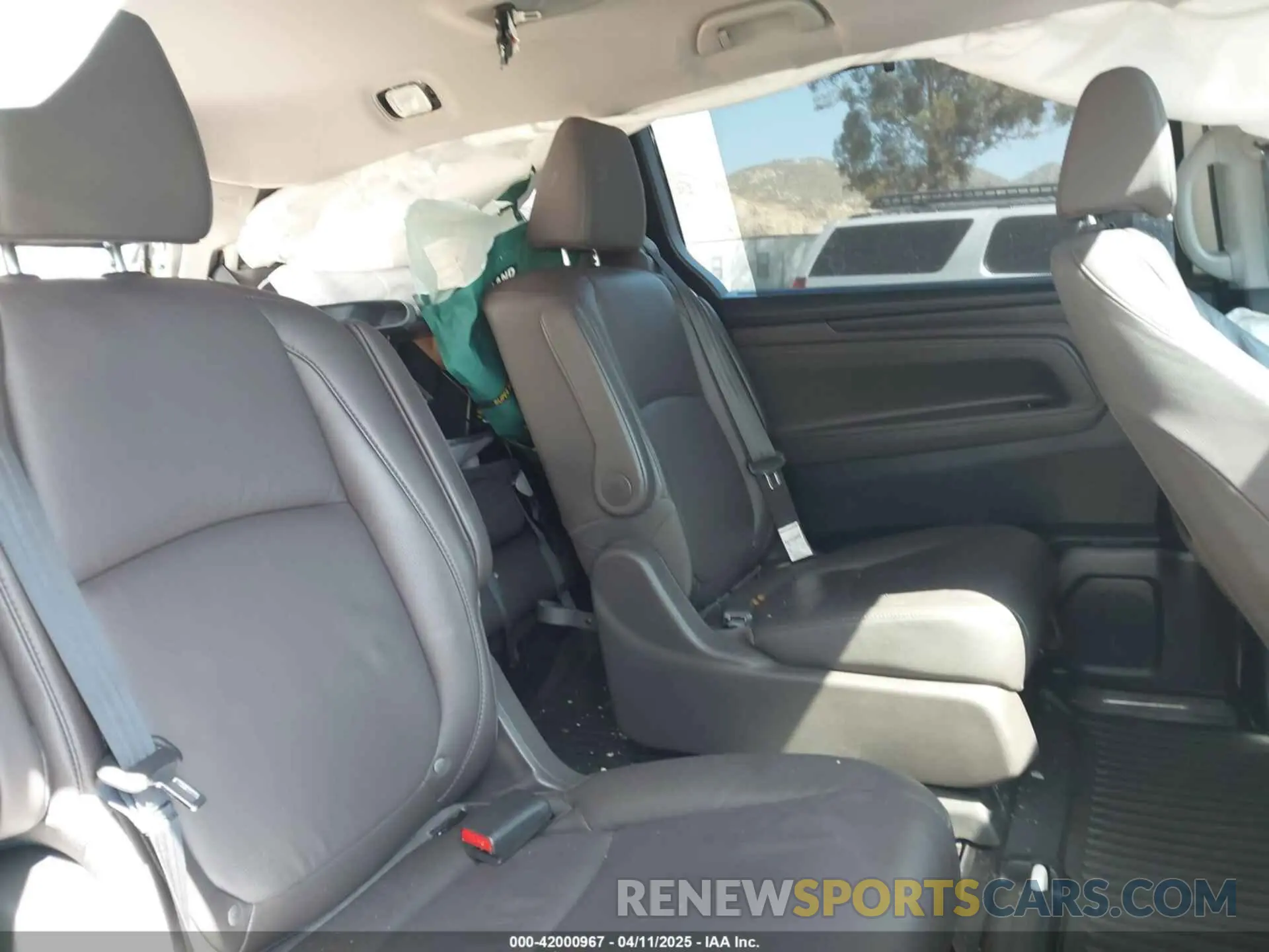8 Фотография поврежденного автомобиля 5FNRL6H76KB066365 HONDA ODYSSEY 2019