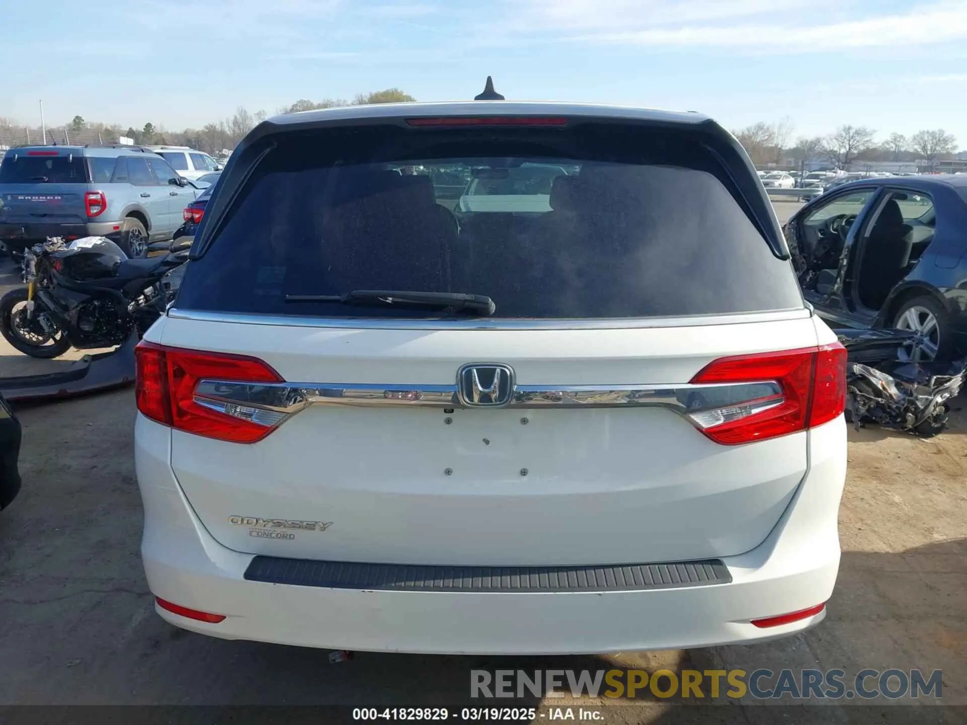 16 Фотография поврежденного автомобиля 5FNRL6H76KB090410 HONDA ODYSSEY 2019