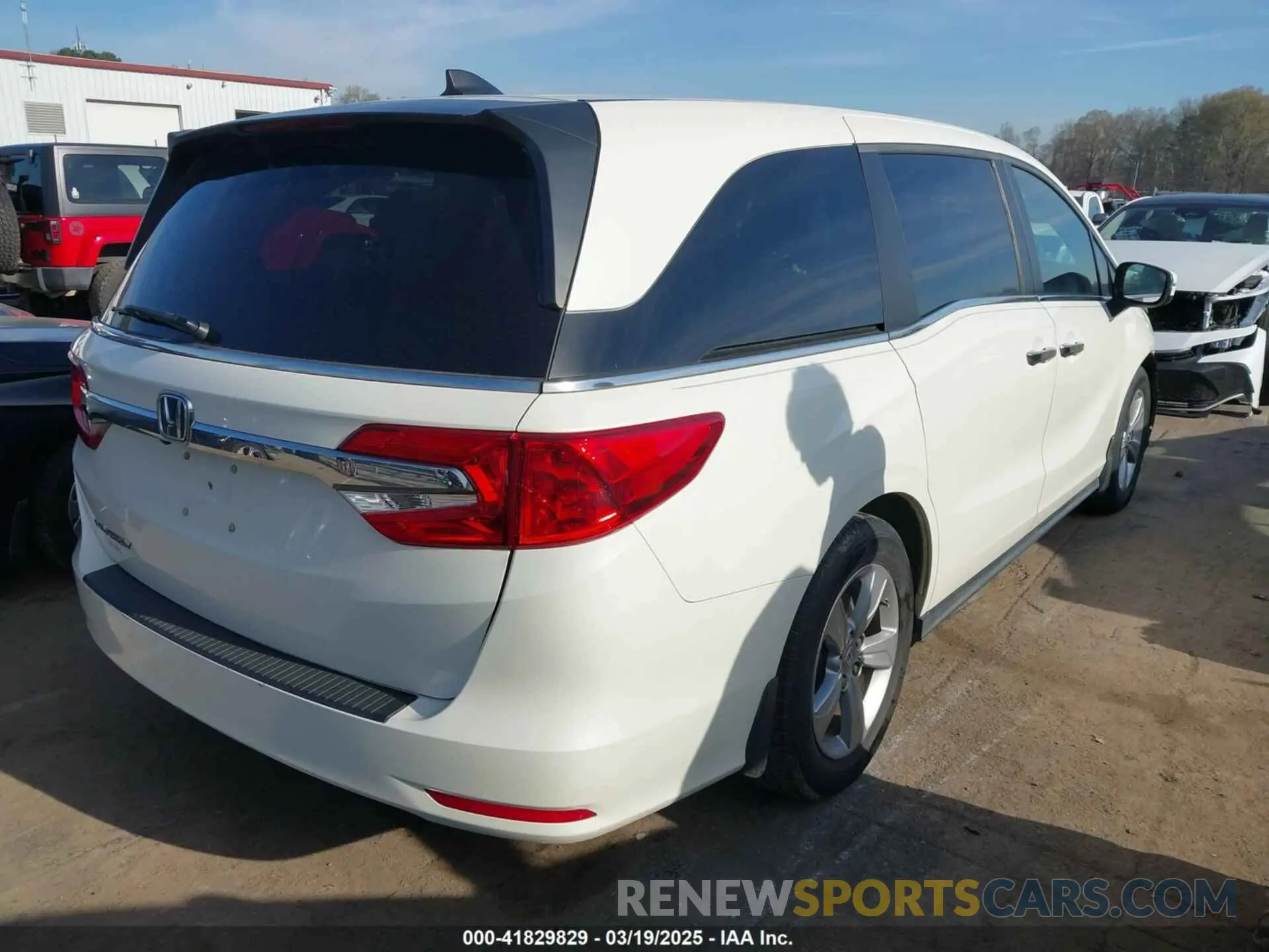 4 Фотография поврежденного автомобиля 5FNRL6H76KB090410 HONDA ODYSSEY 2019