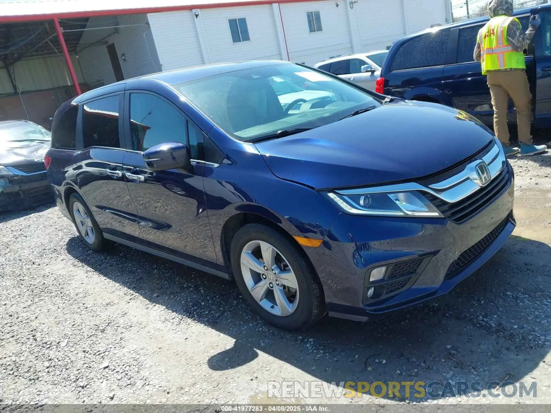1 Photograph of a damaged car 5FNRL6H78KB124346 HONDA ODYSSEY 2019