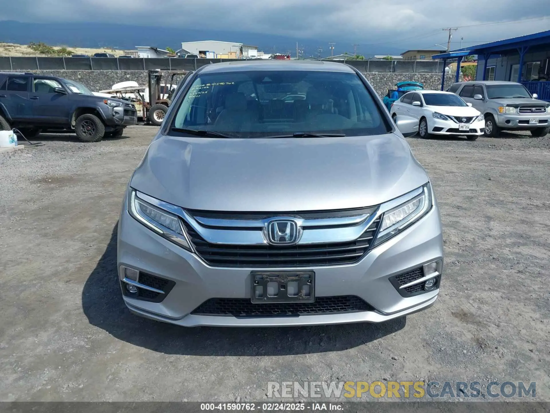 12 Фотография поврежденного автомобиля 5FNRL6H81KB070459 HONDA ODYSSEY 2019