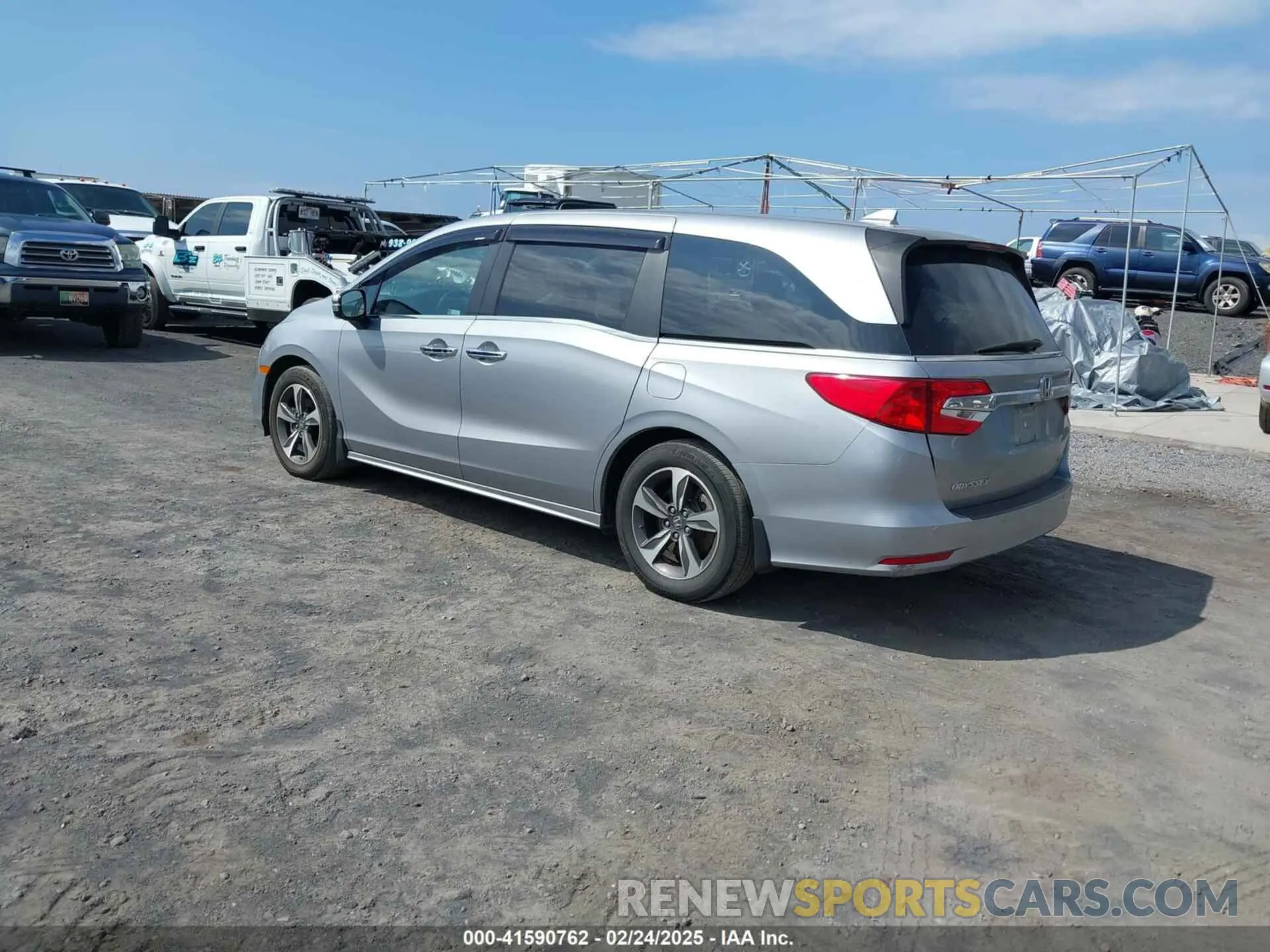 3 Фотография поврежденного автомобиля 5FNRL6H81KB070459 HONDA ODYSSEY 2019