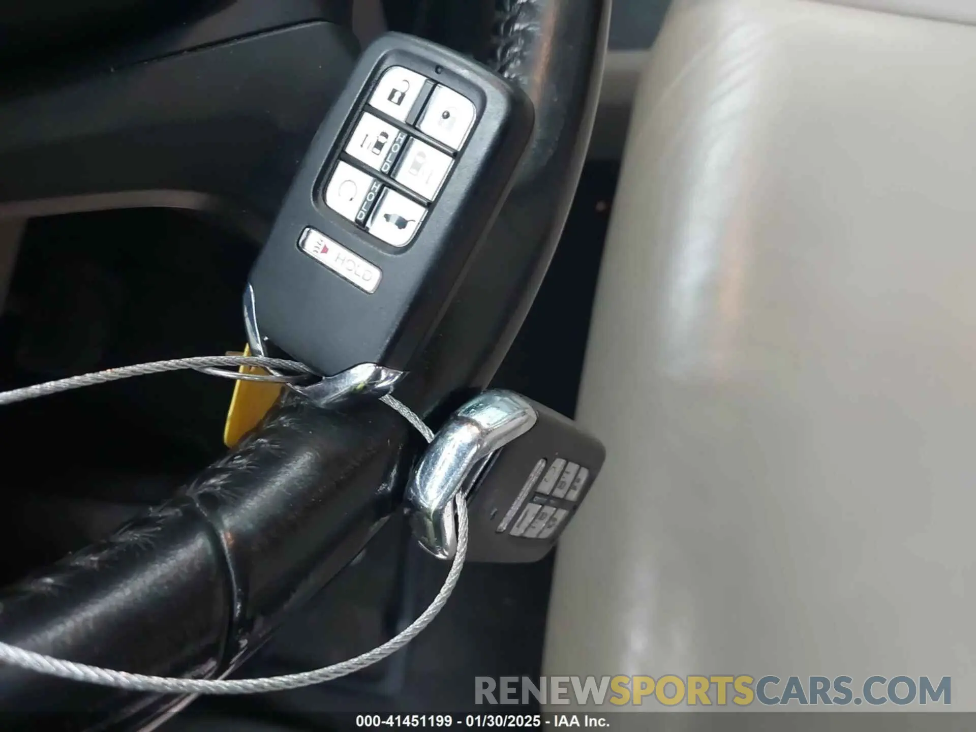 11 Photograph of a damaged car 5FNRL6H82KB060023 HONDA ODYSSEY 2019