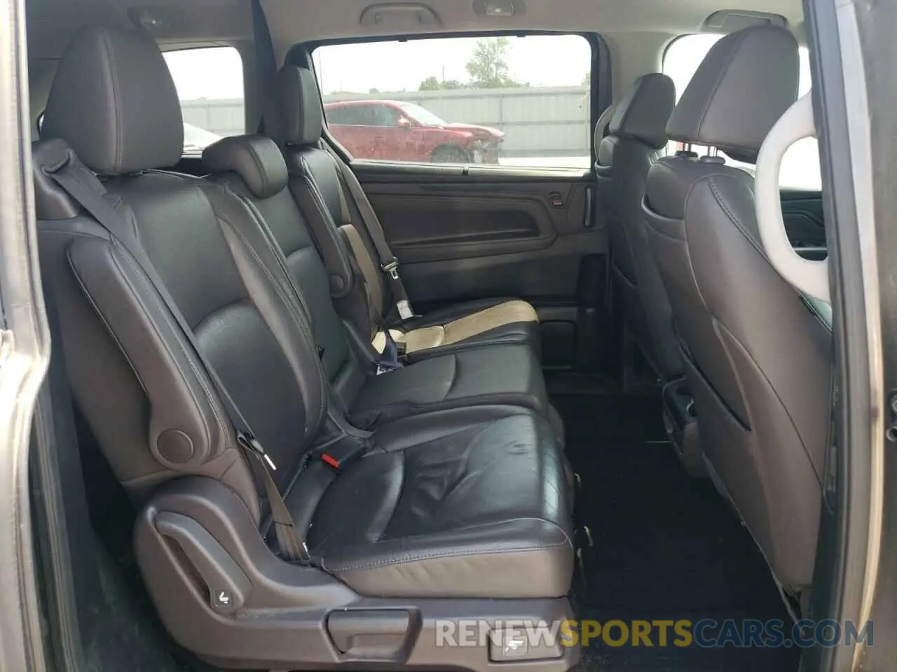 11 Фотография поврежденного автомобиля 5FNRL6H87KB098010 HONDA ODYSSEY 2019