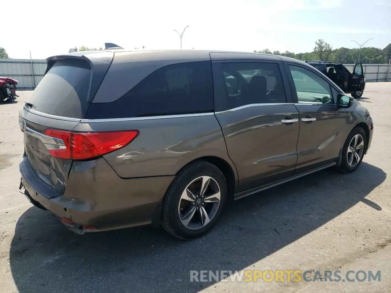 3 Фотография поврежденного автомобиля 5FNRL6H87KB098010 HONDA ODYSSEY 2019