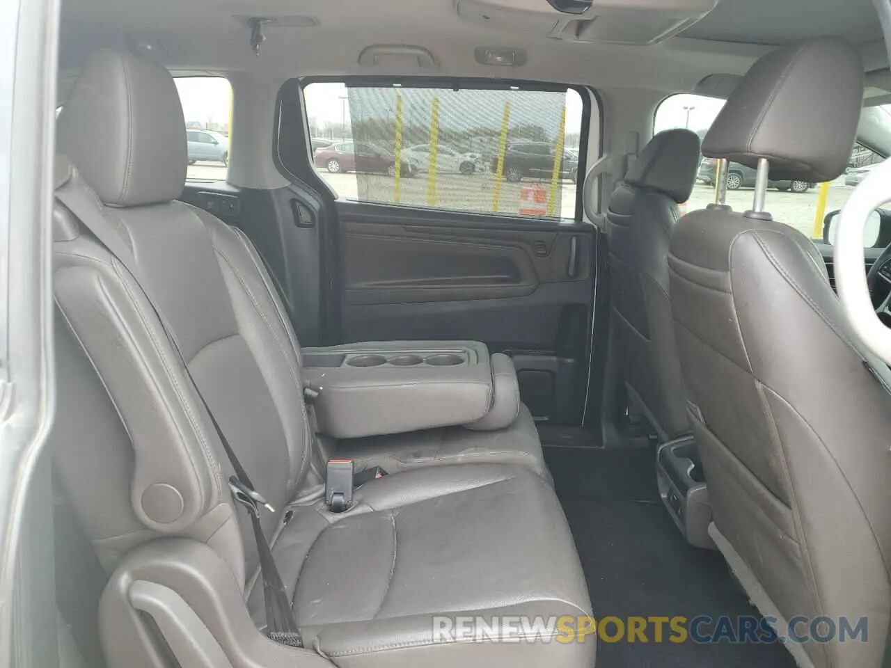 11 Photograph of a damaged car 5FNRL6H93KB069516 HONDA ODYSSEY 2019