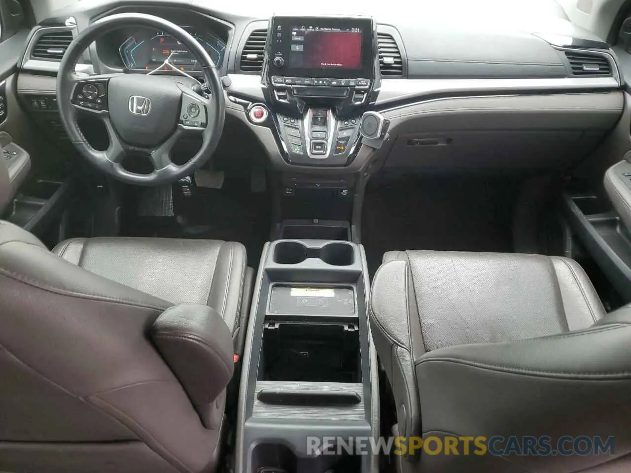 8 Photograph of a damaged car 5FNRL6H93KB069516 HONDA ODYSSEY 2019