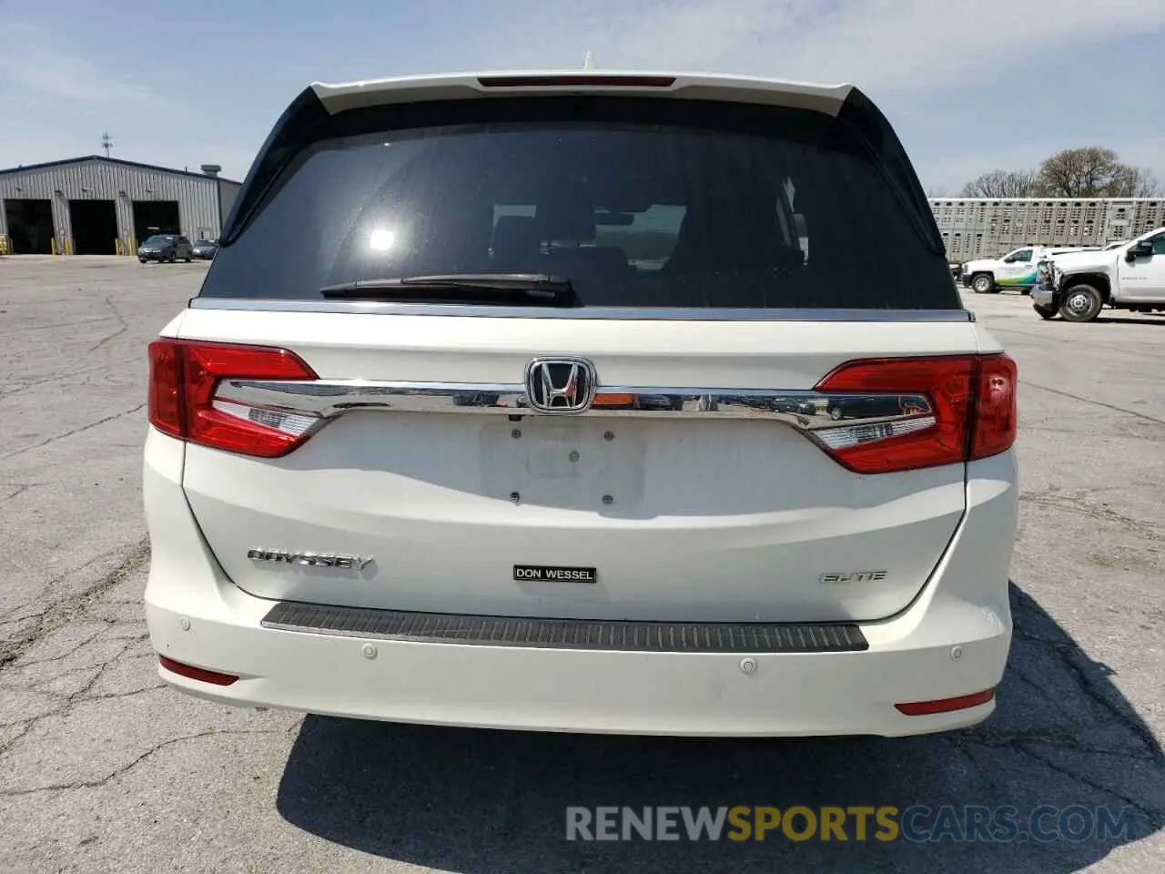 6 Photograph of a damaged car 5FNRL6H94KB067337 HONDA ODYSSEY 2019