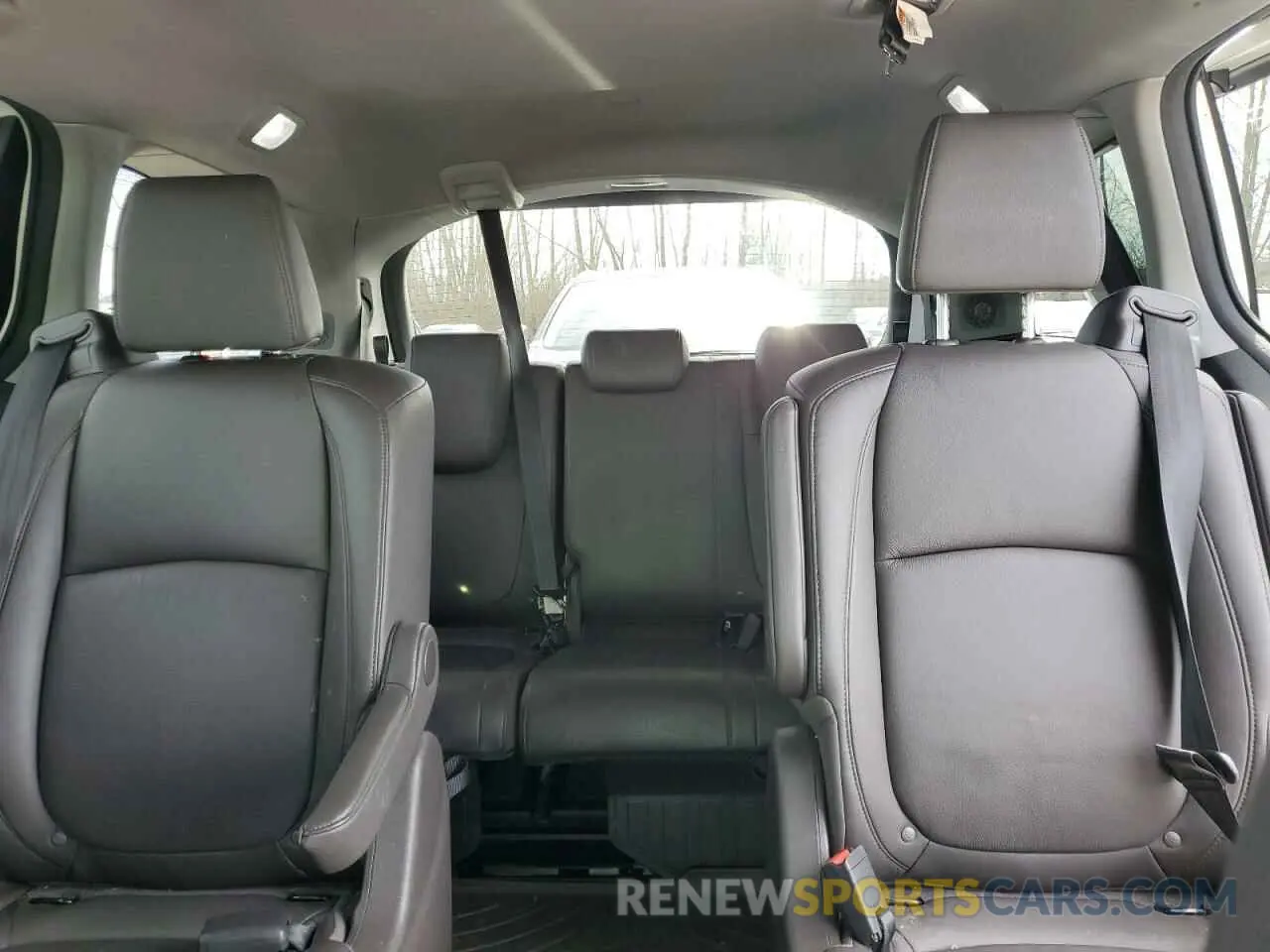 10 Photograph of a damaged car 5FNRL6H95KB022214 HONDA ODYSSEY 2019