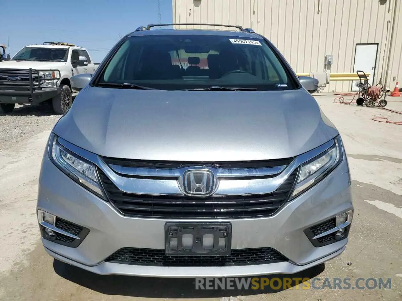 5 Photograph of a damaged car 5FNRL6H95KB097575 HONDA ODYSSEY 2019