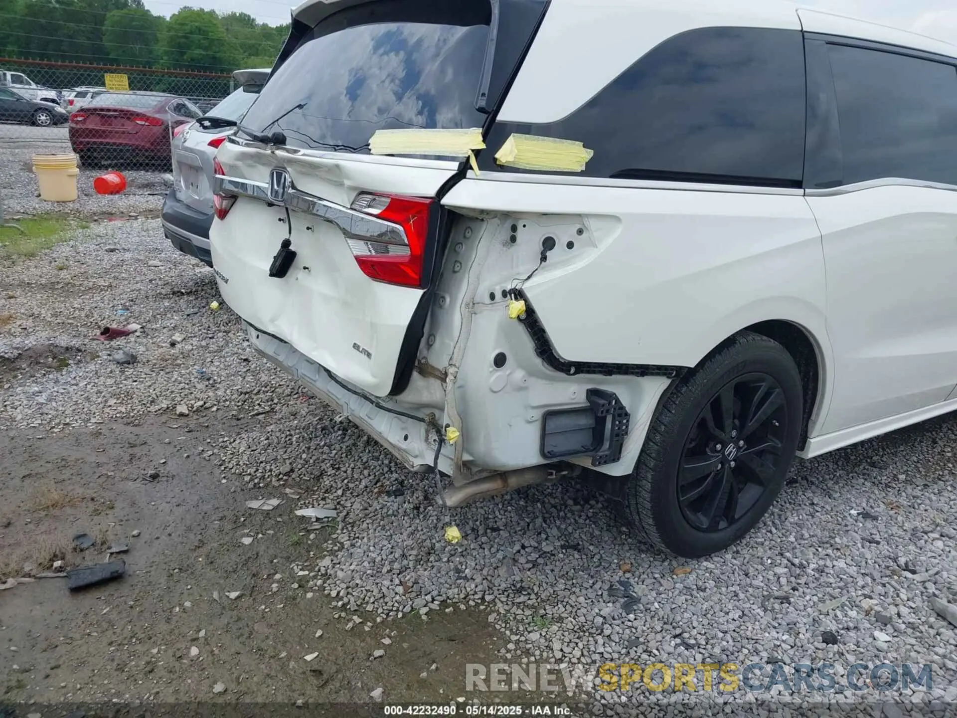 6 Photograph of a damaged car 5FNRL6H95KB104816 HONDA ODYSSEY 2019
