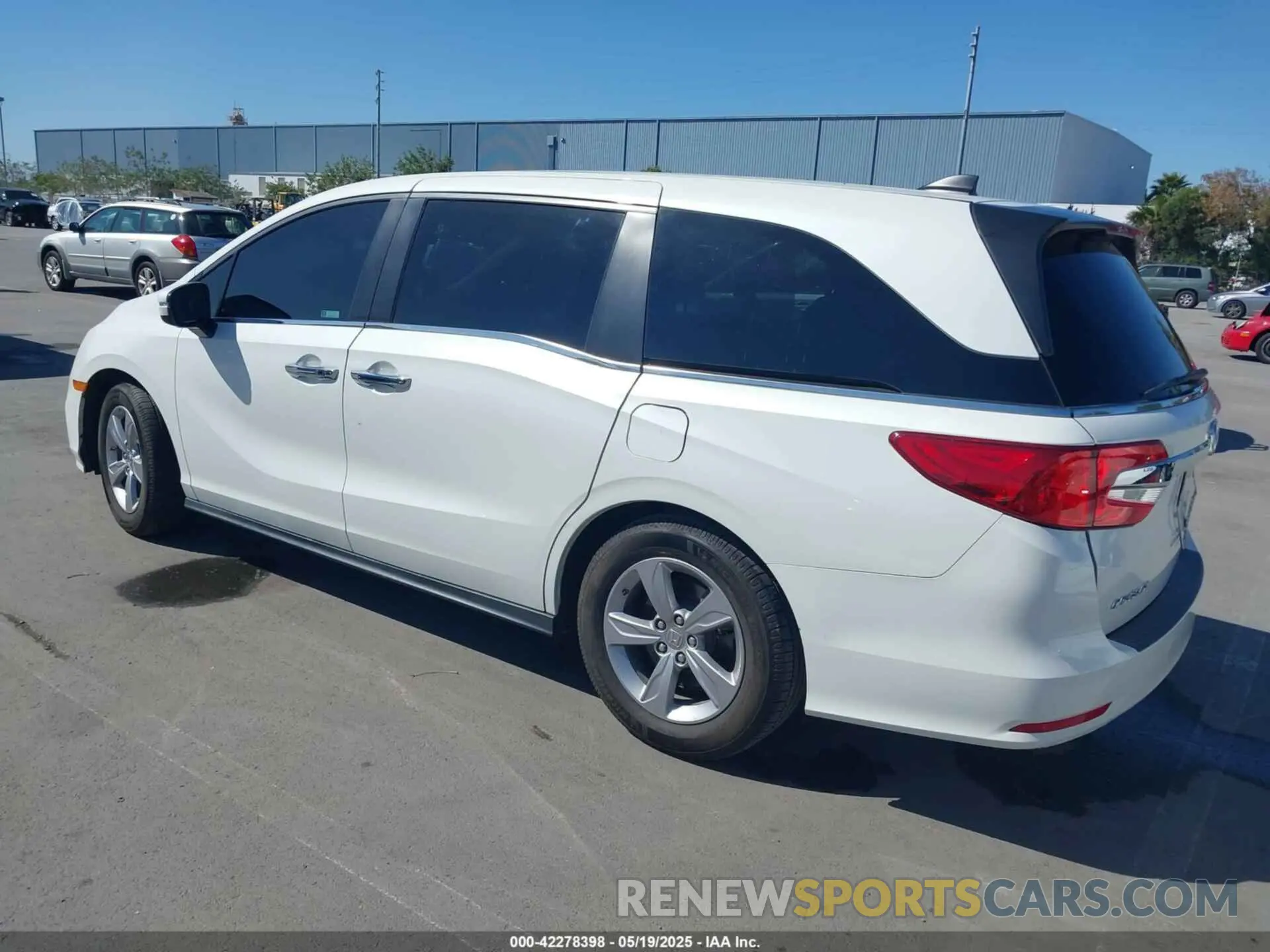 3 Photograph of a damaged car 5FNRL6H51LB032107 HONDA ODYSSEY 2020