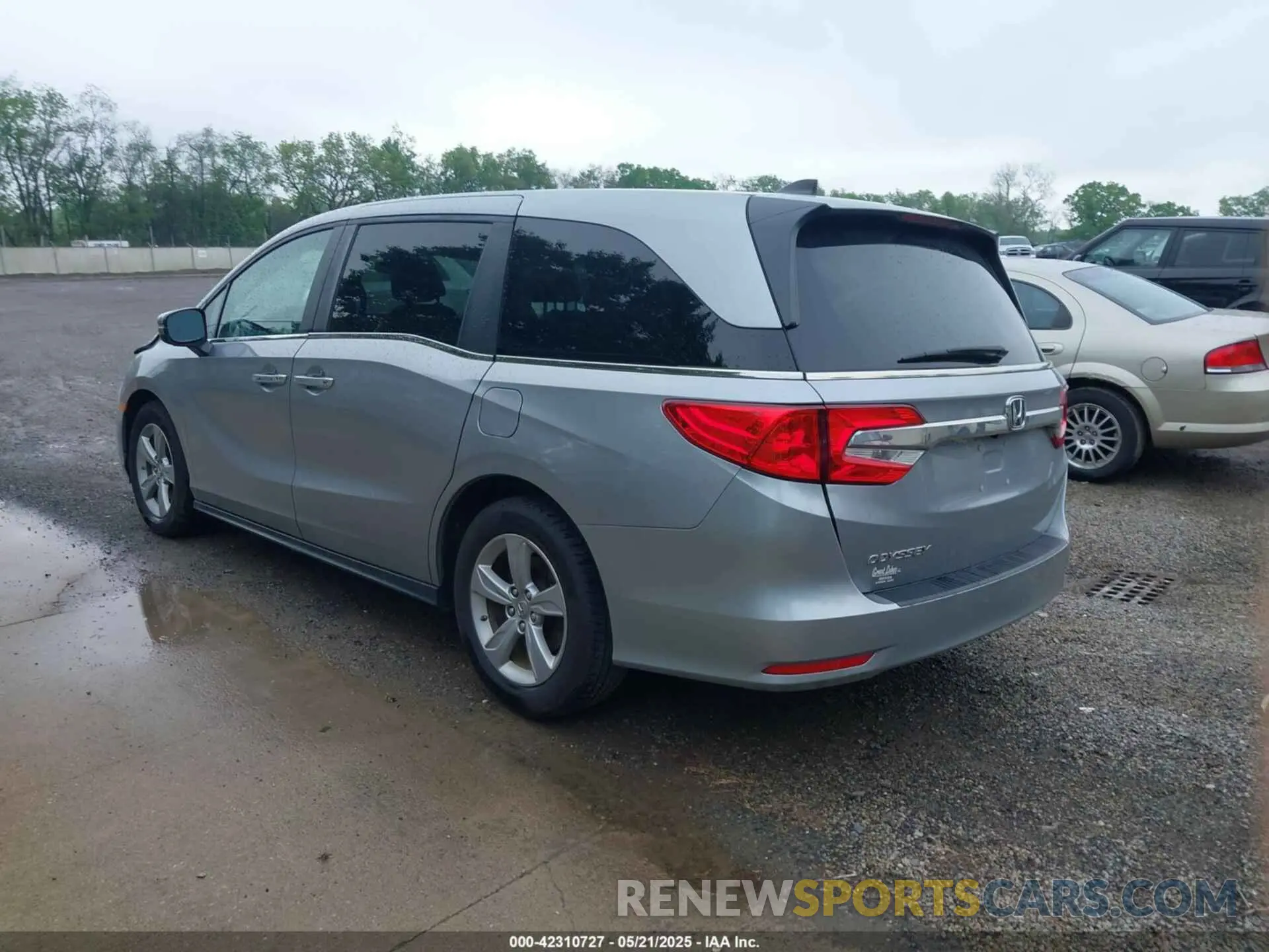 3 Фотография поврежденного автомобиля 5FNRL6H55LB056006 HONDA ODYSSEY 2020