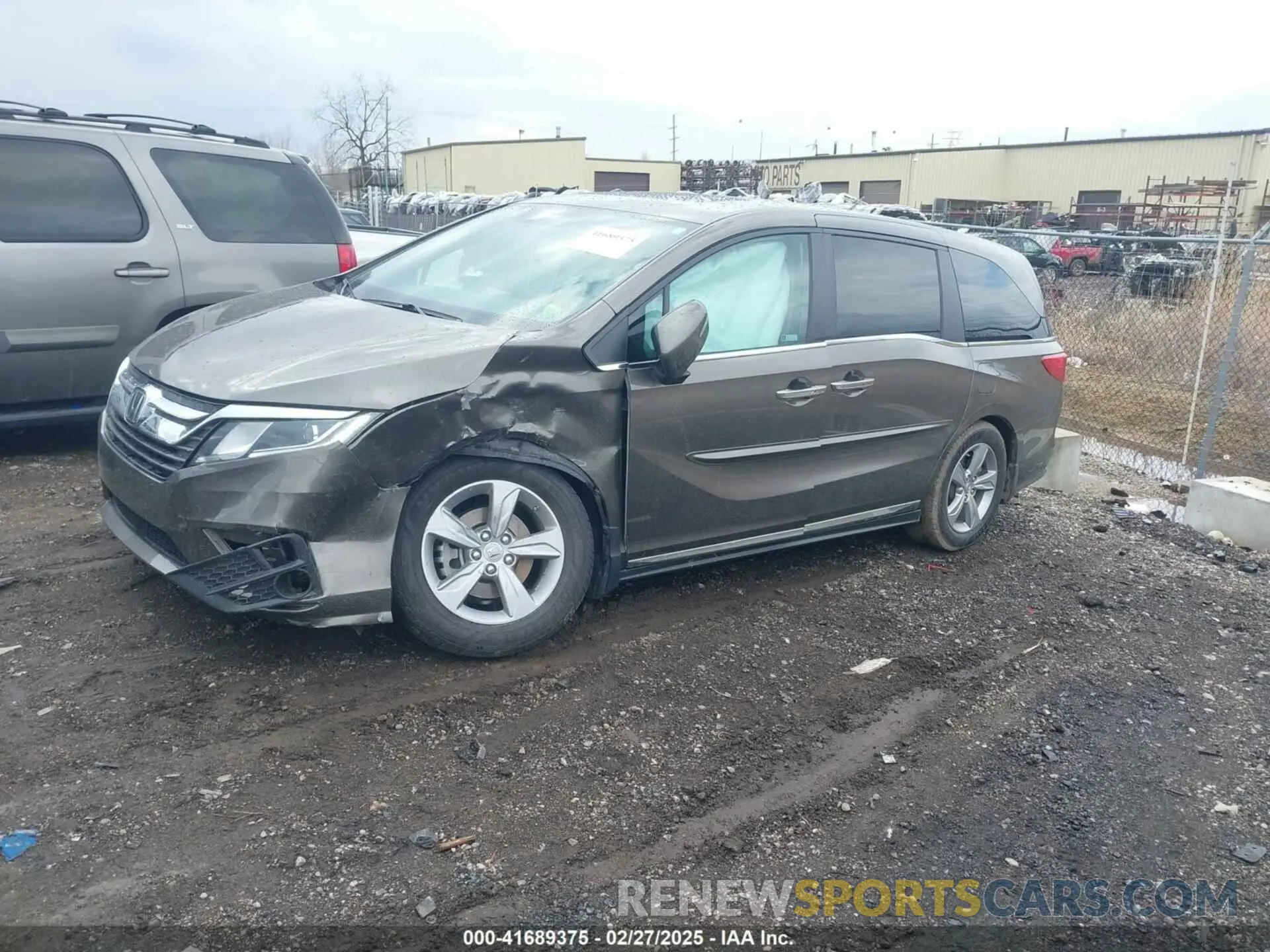 2 Фотография поврежденного автомобиля 5FNRL6H74LB024598 HONDA ODYSSEY 2020