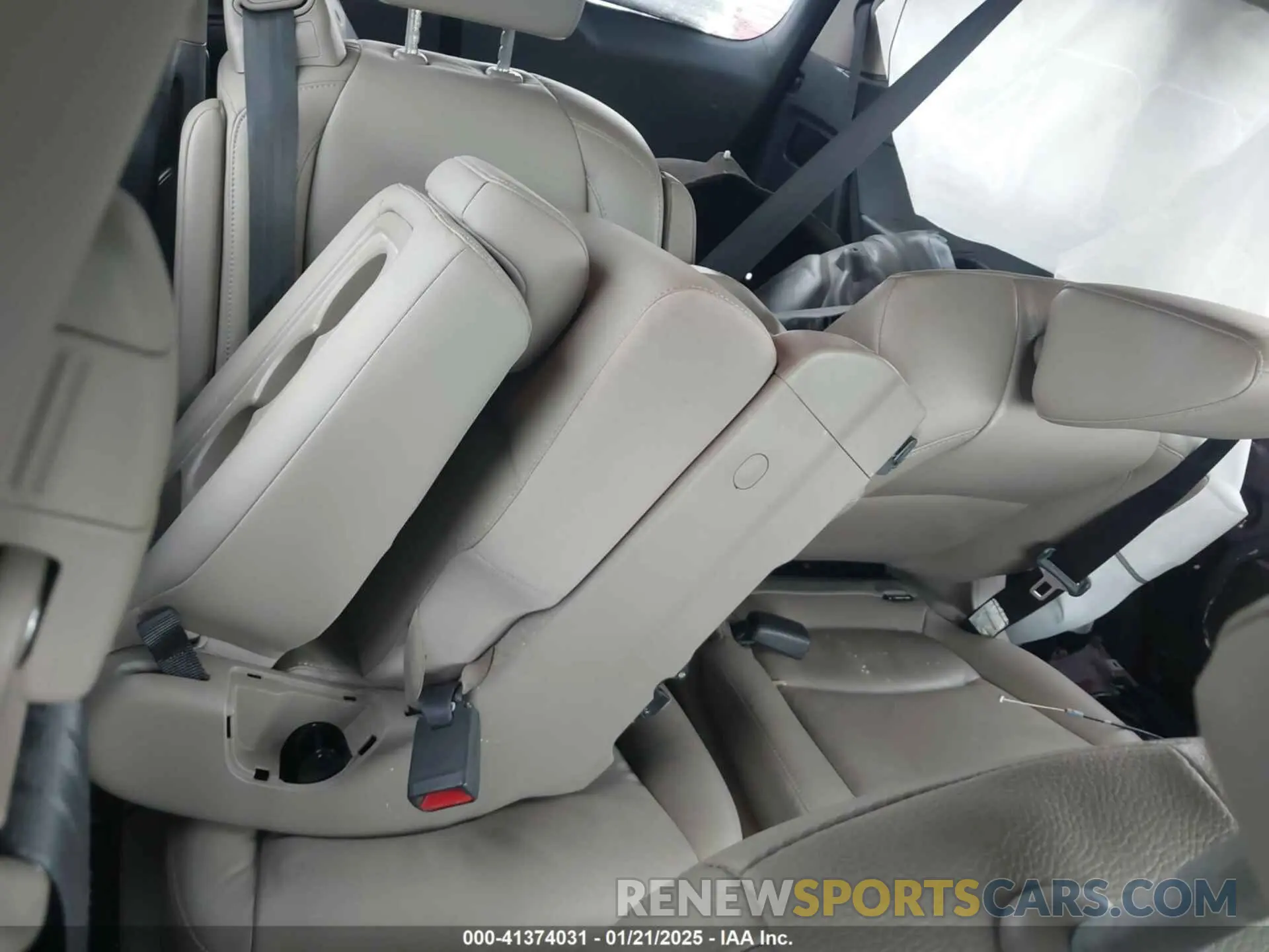 8 Фотография поврежденного автомобиля 5FNRL6H74LB058380 HONDA ODYSSEY 2020