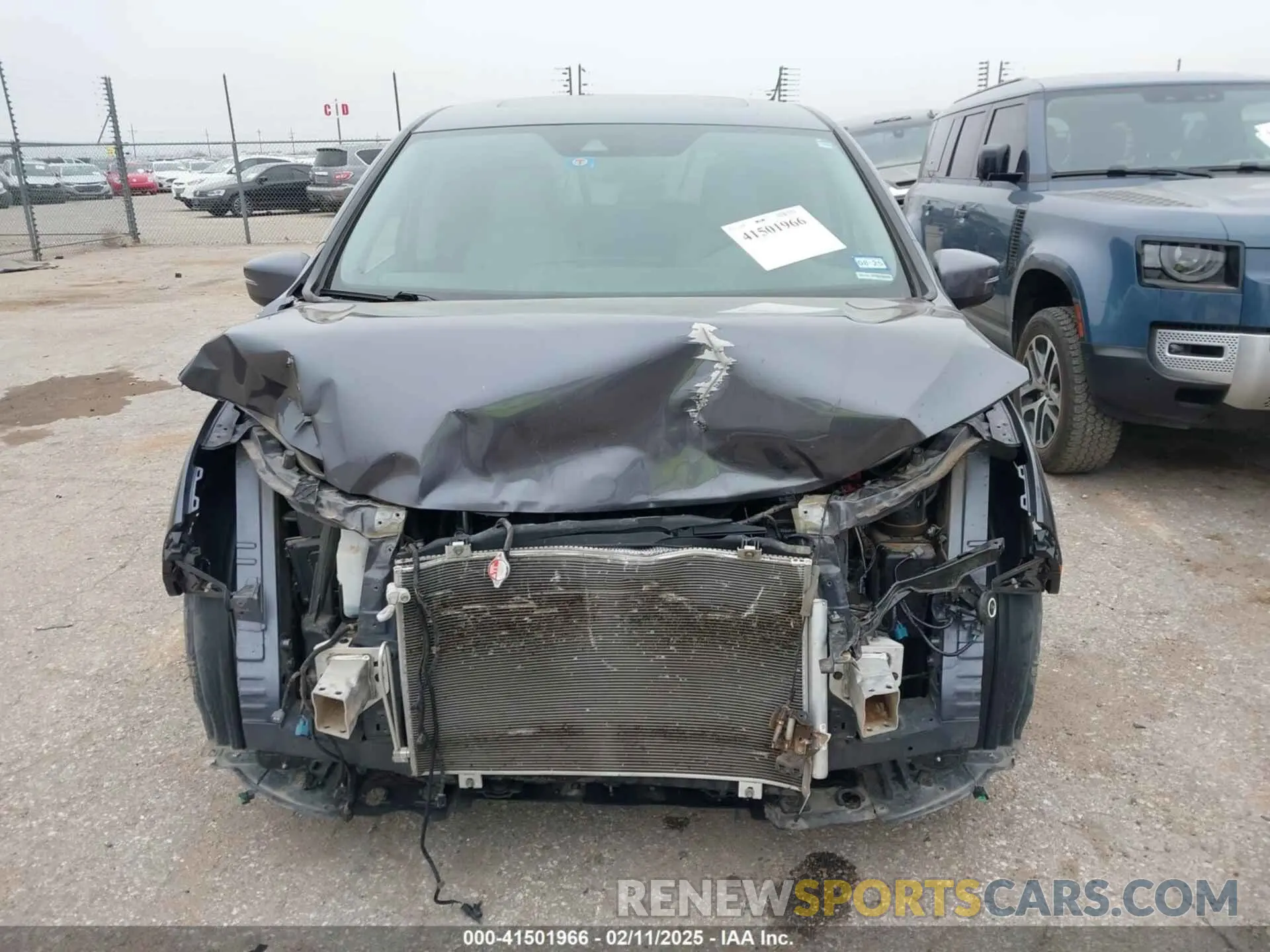 13 Photograph of a damaged car 5FNRL6H77LB066781 HONDA ODYSSEY 2020