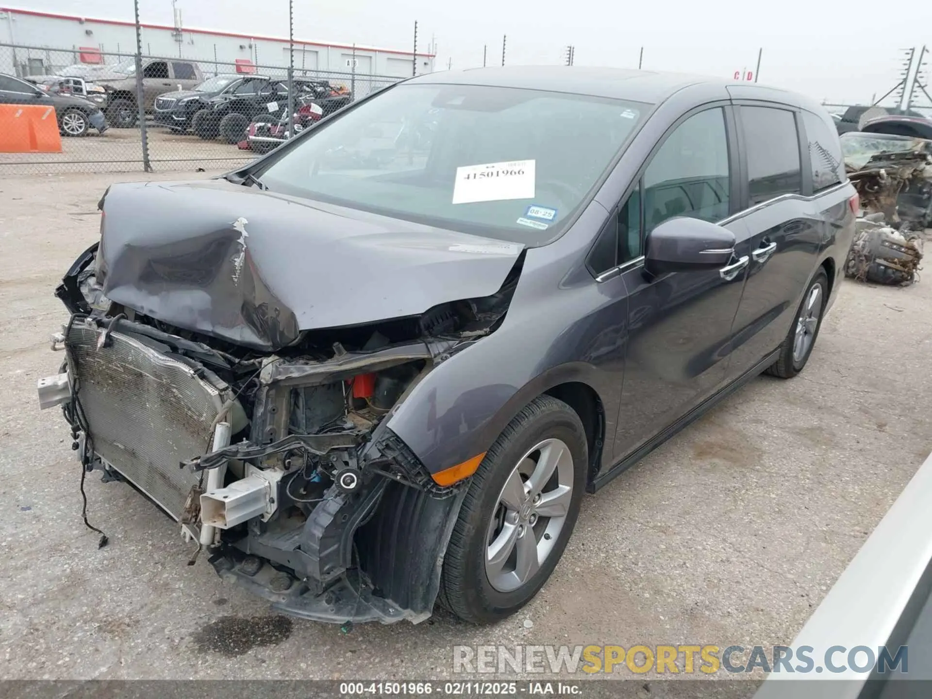 2 Photograph of a damaged car 5FNRL6H77LB066781 HONDA ODYSSEY 2020
